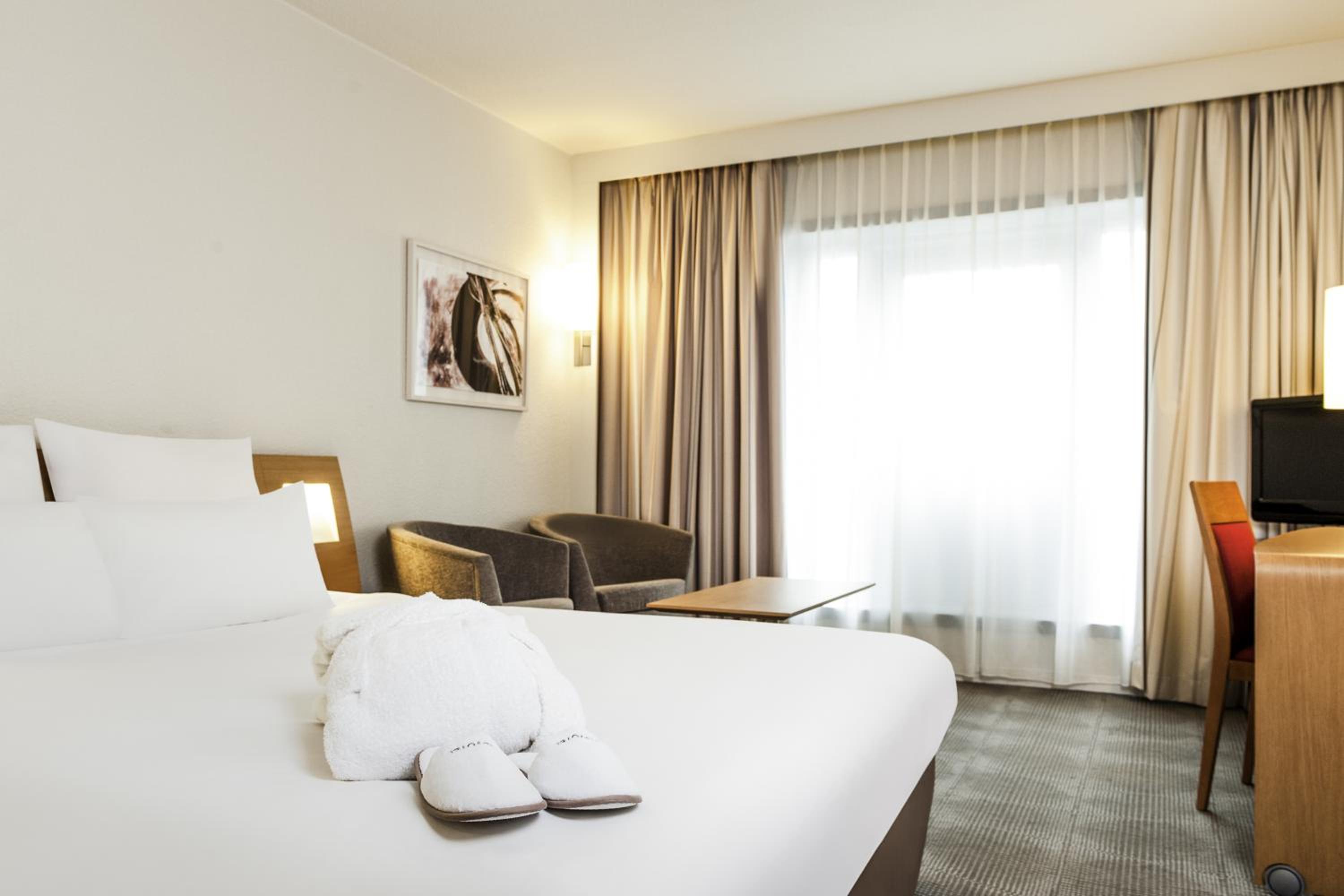Executive Queen Room - Photo 1