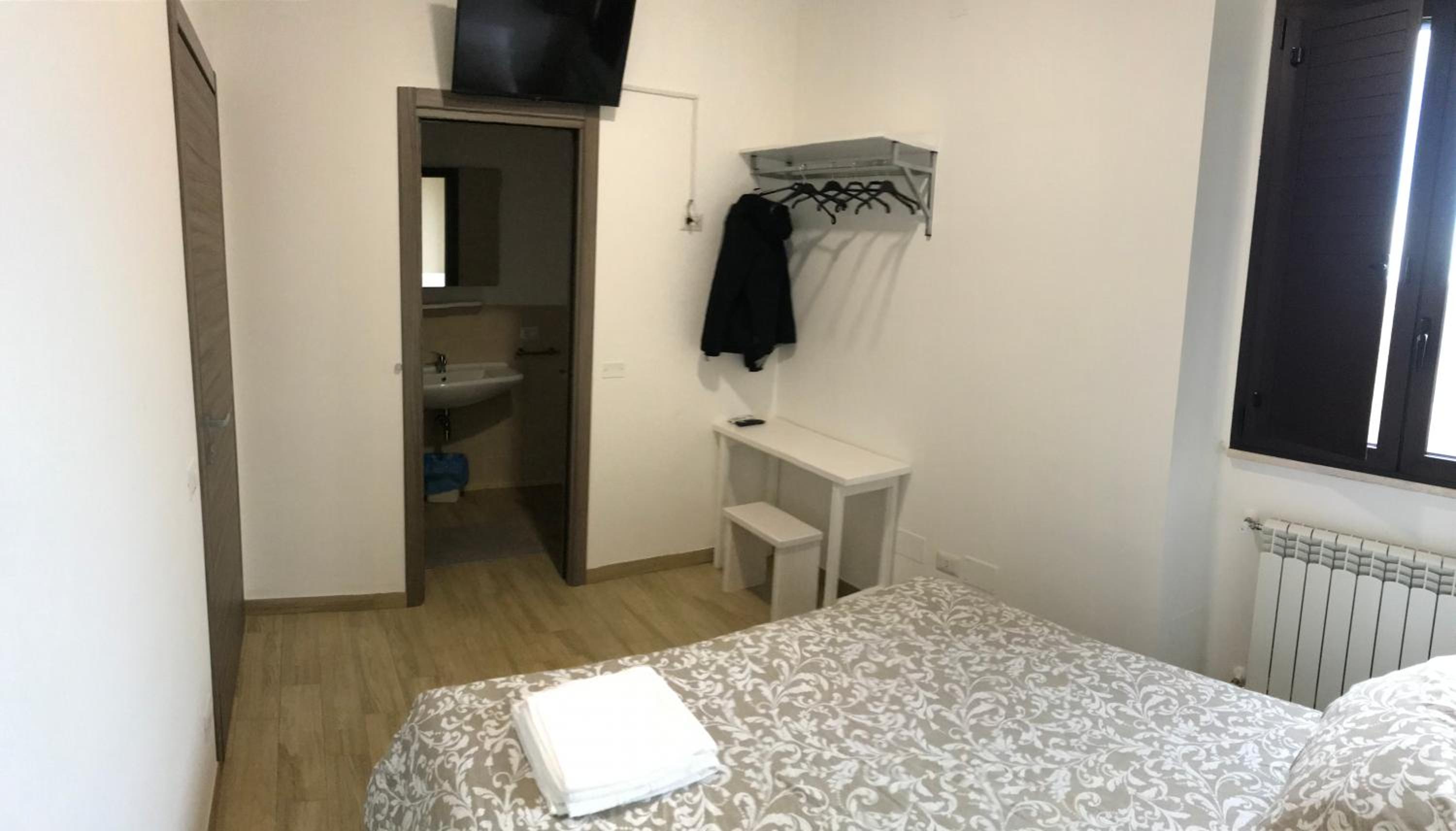 Deluxe Double or Twin Room photo 2