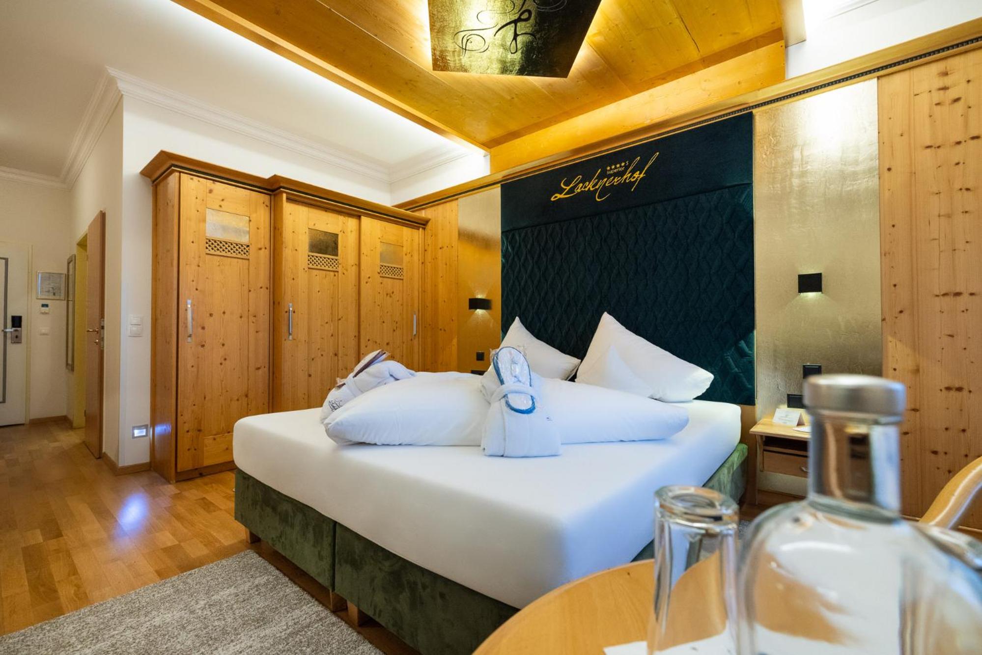 Superior Double Room - Photo 1