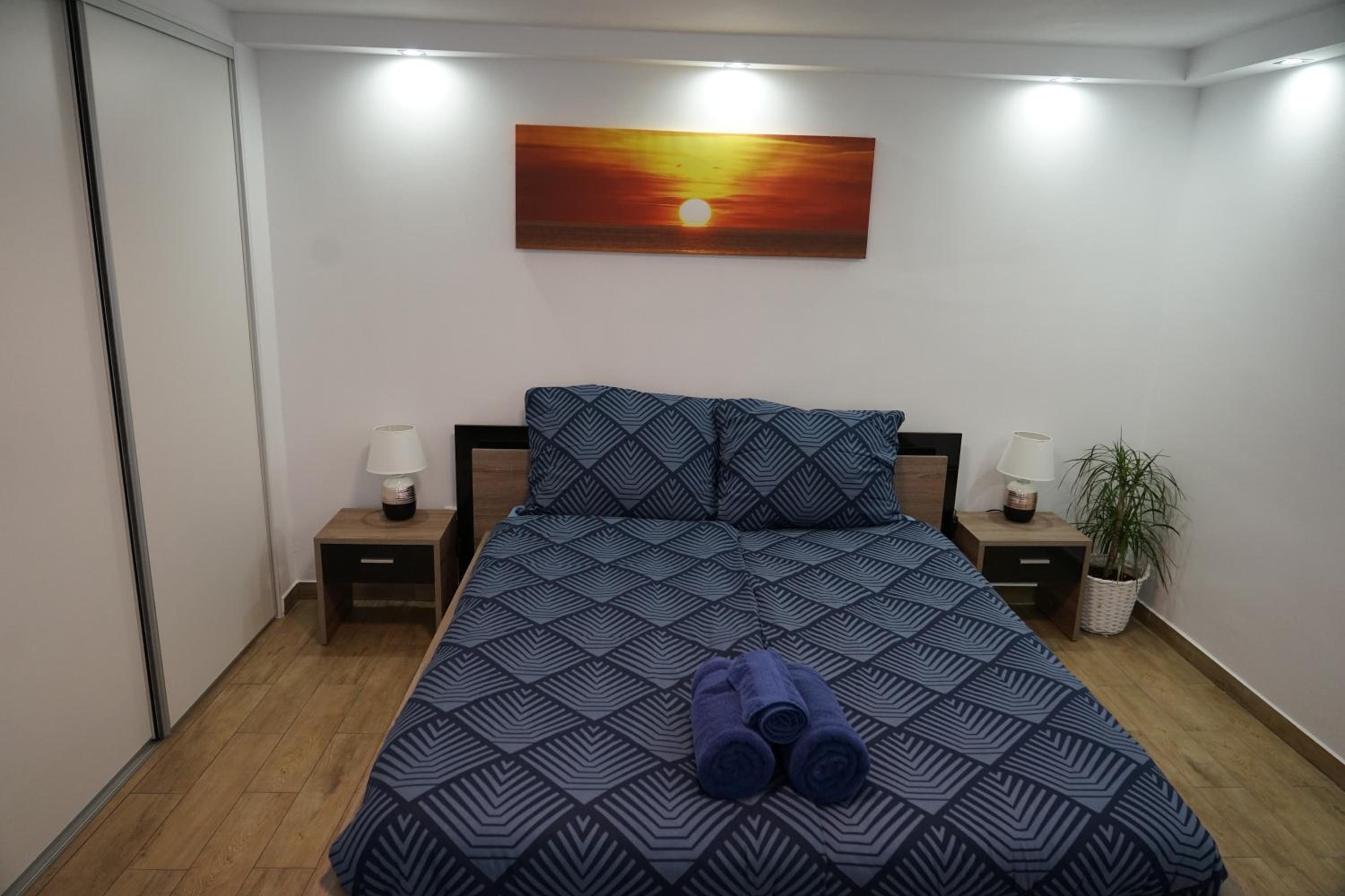 Deluxe Apartment - Photo 8