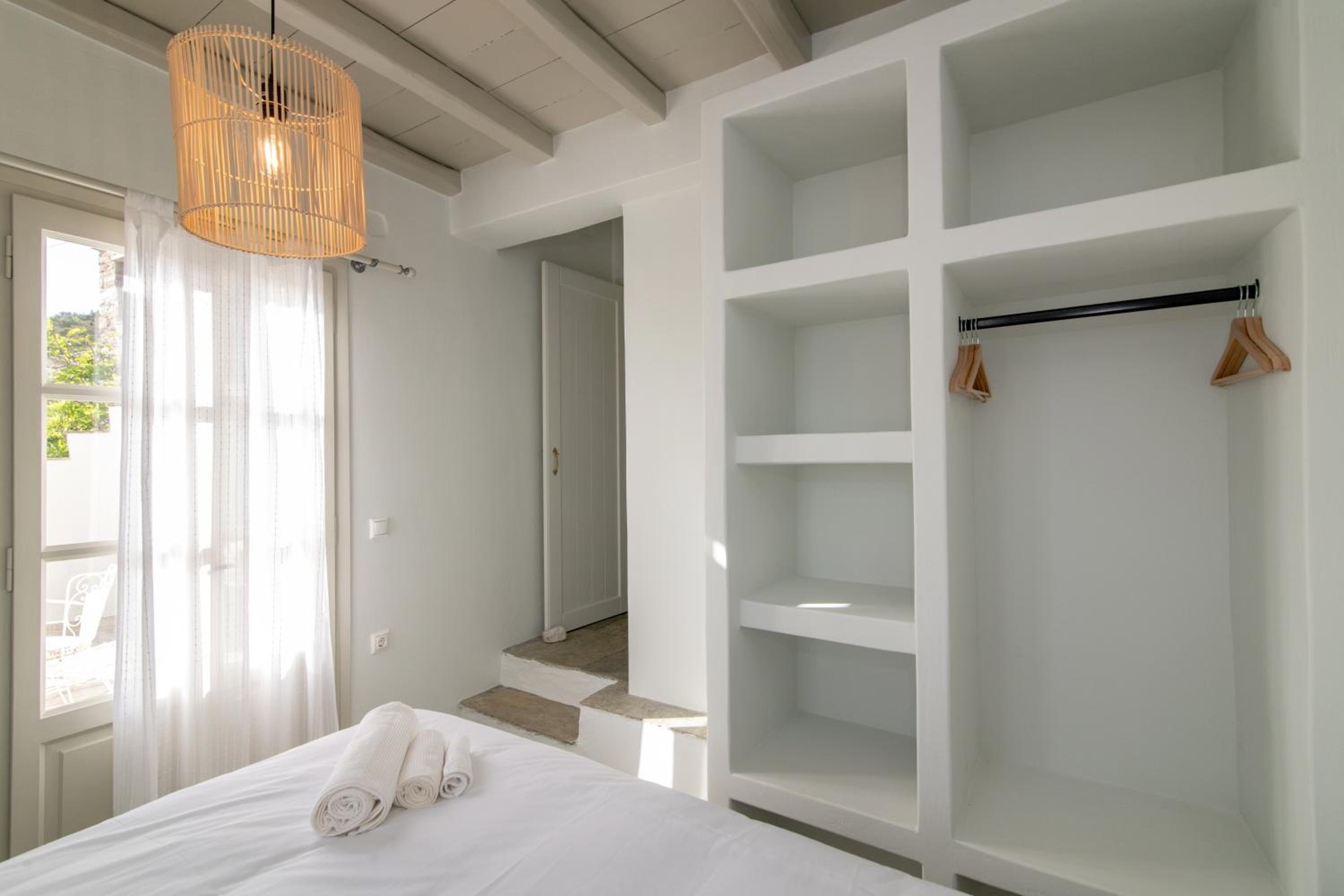 Three-Bedroom Villa photo 1