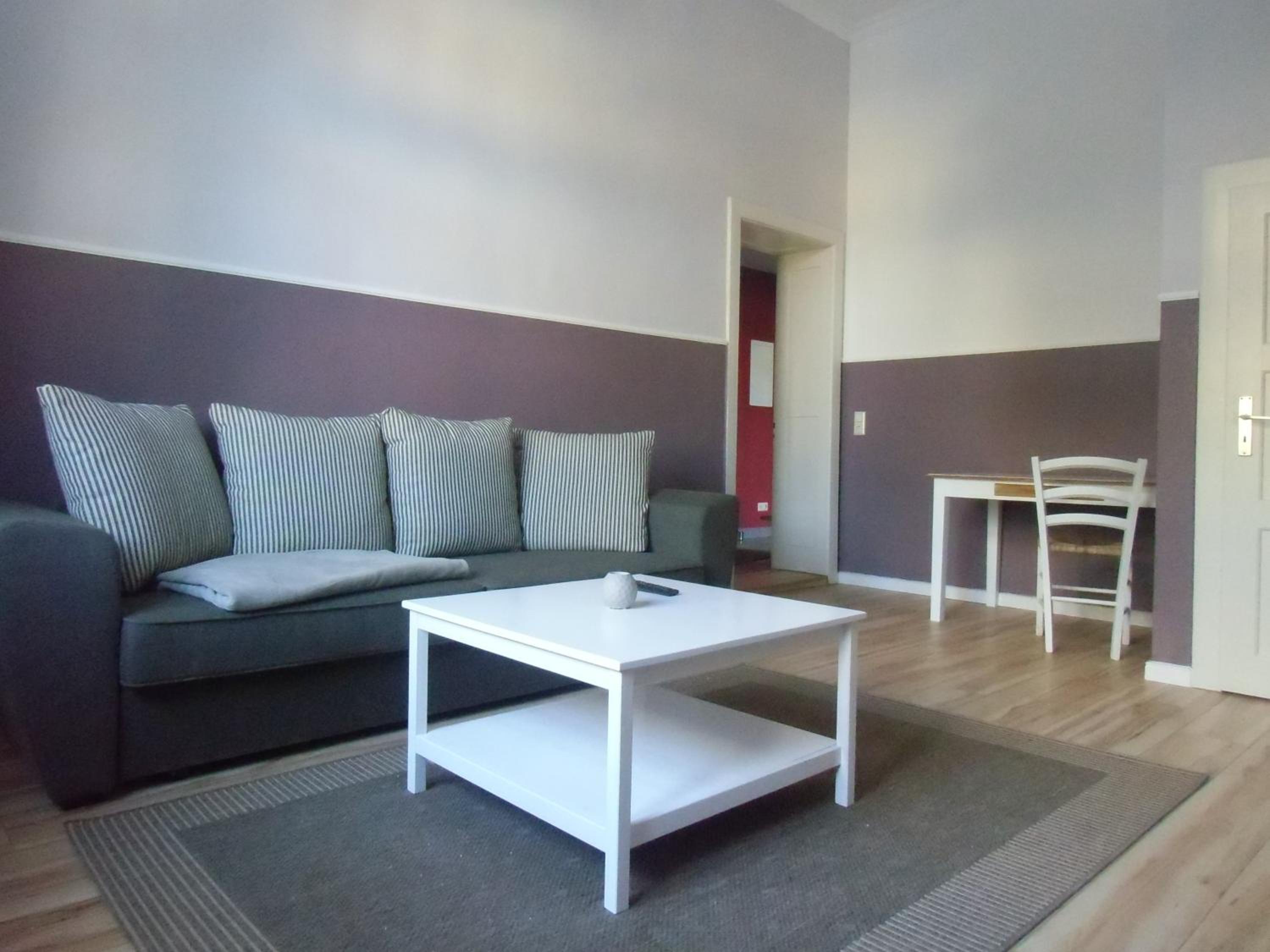 One-Bedroom Apartment photo 3