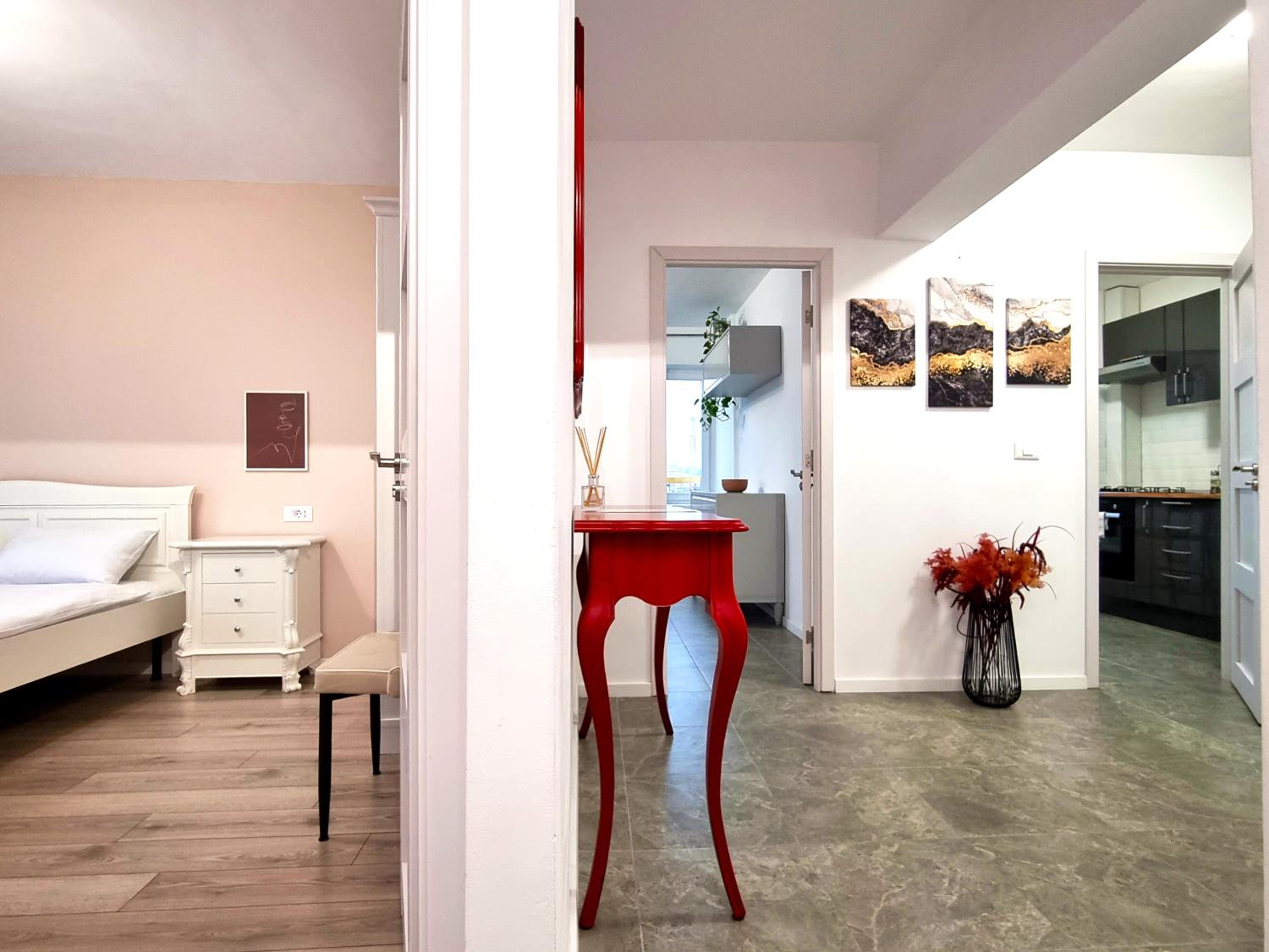 Deluxe Apartment