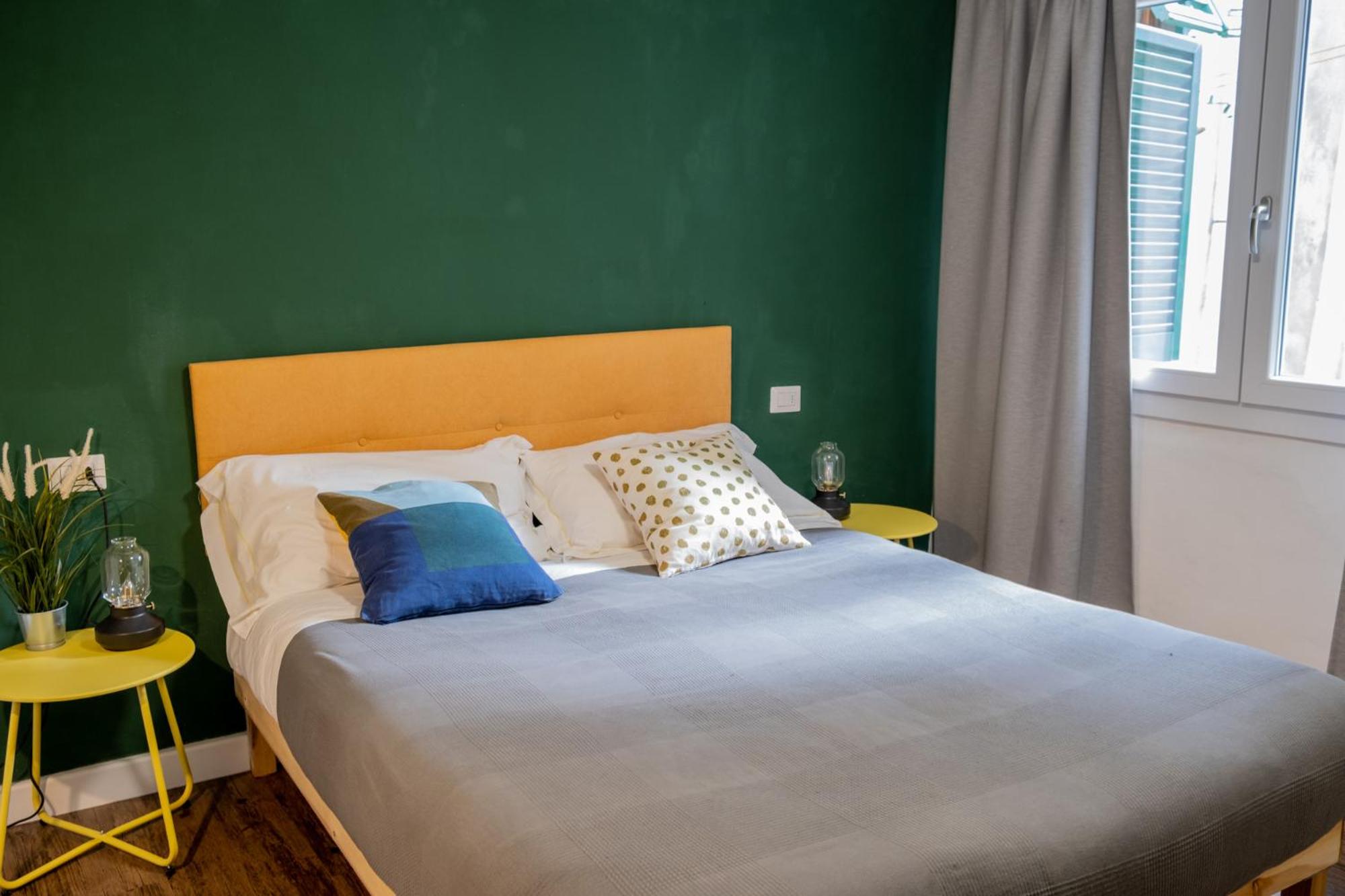 Double Room with Private External Bathroom photo 1