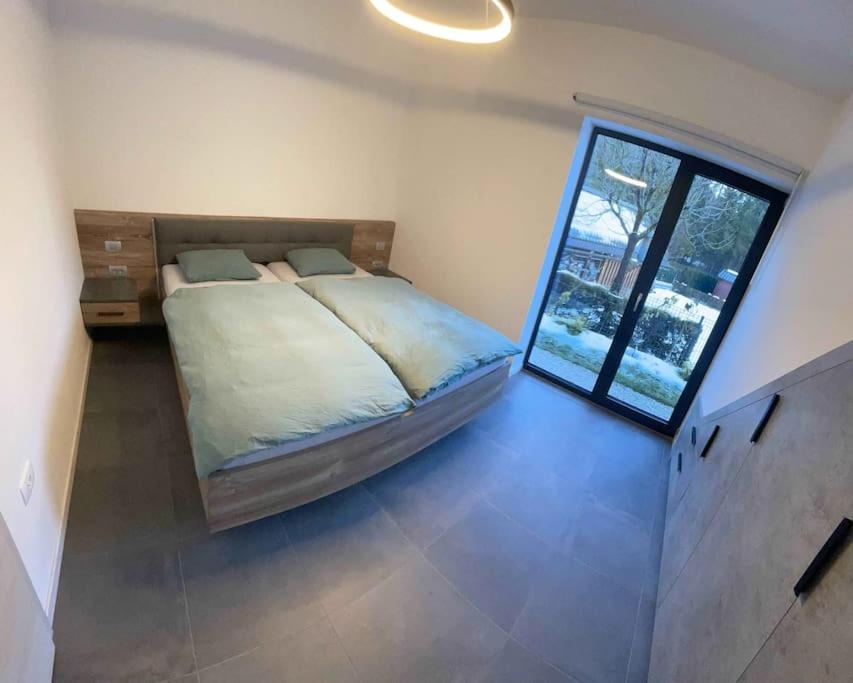 Three-Bedroom Villa photo 1