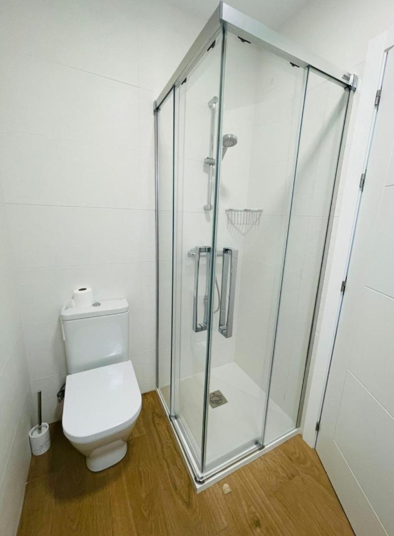 Three-Bedroom Apartment photo 3