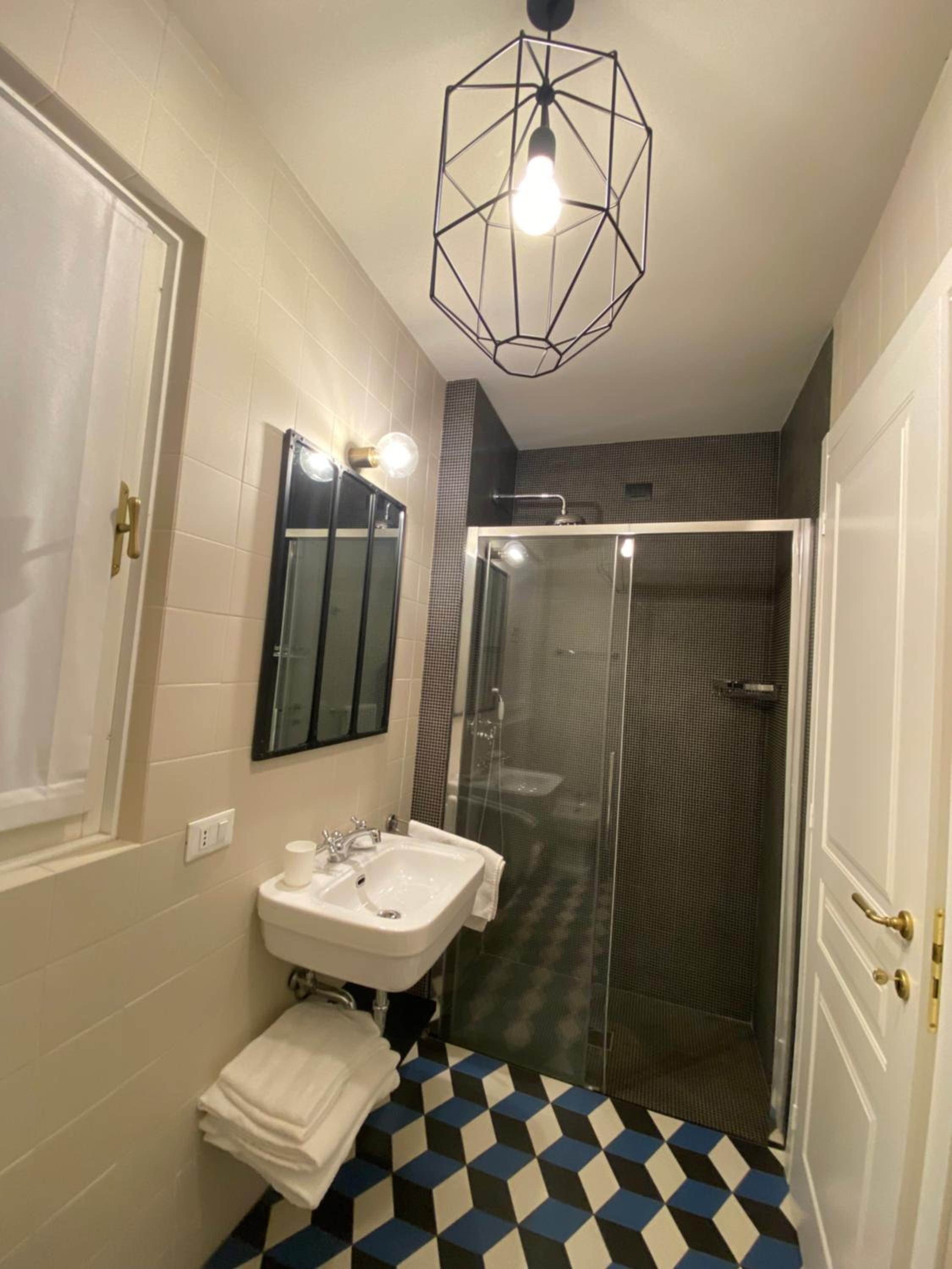 Double Room with Private Bathroom photo 2