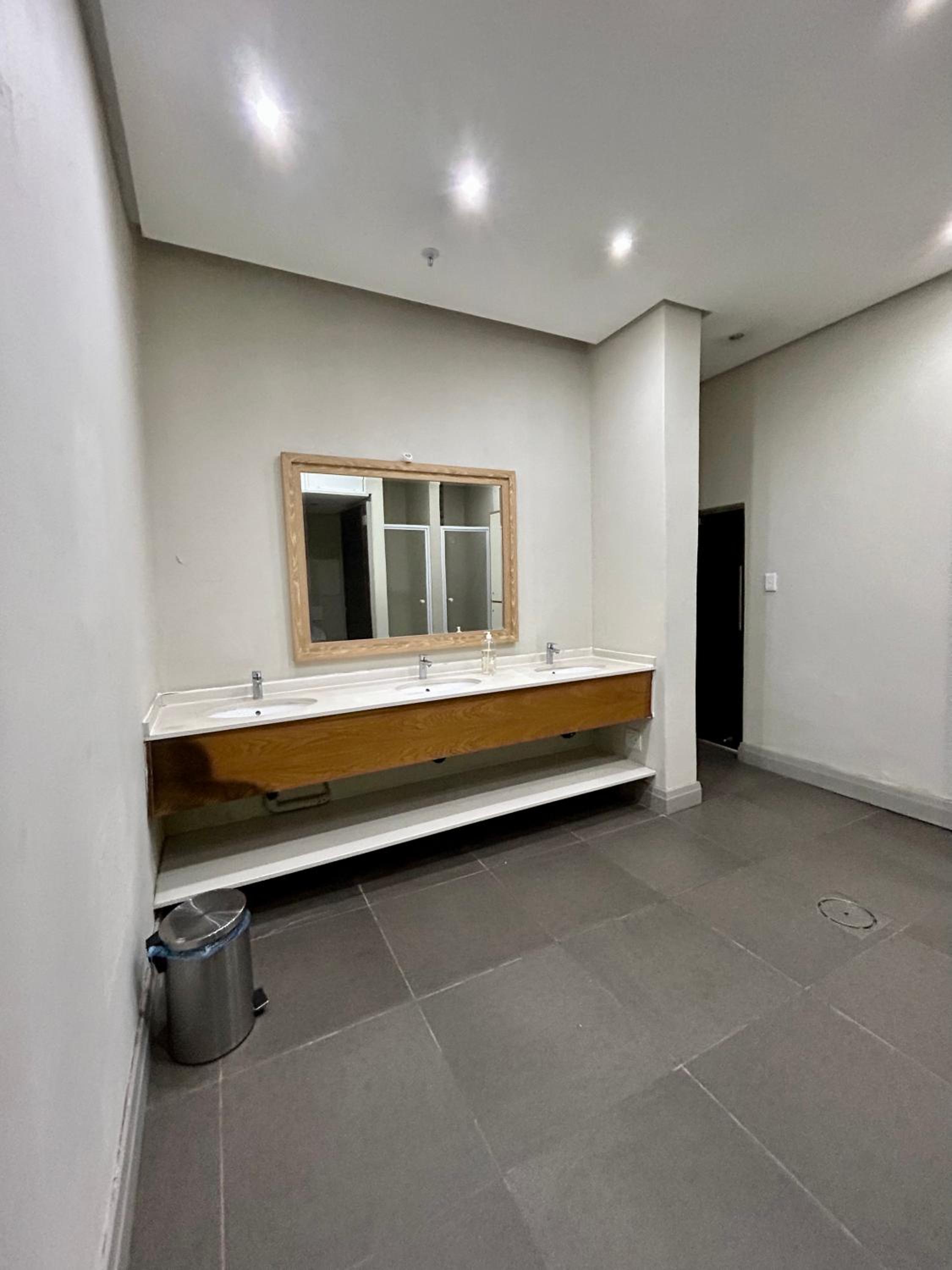 One-Bedroom Apartment - Photo 9