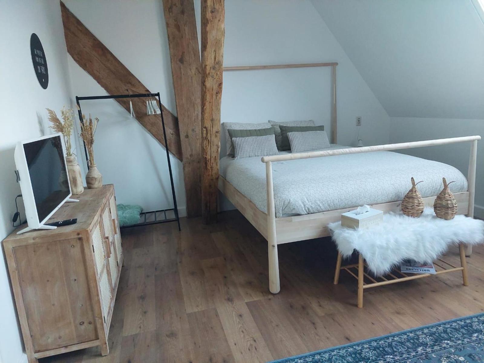 Double Room with Private Bathroom photo 2