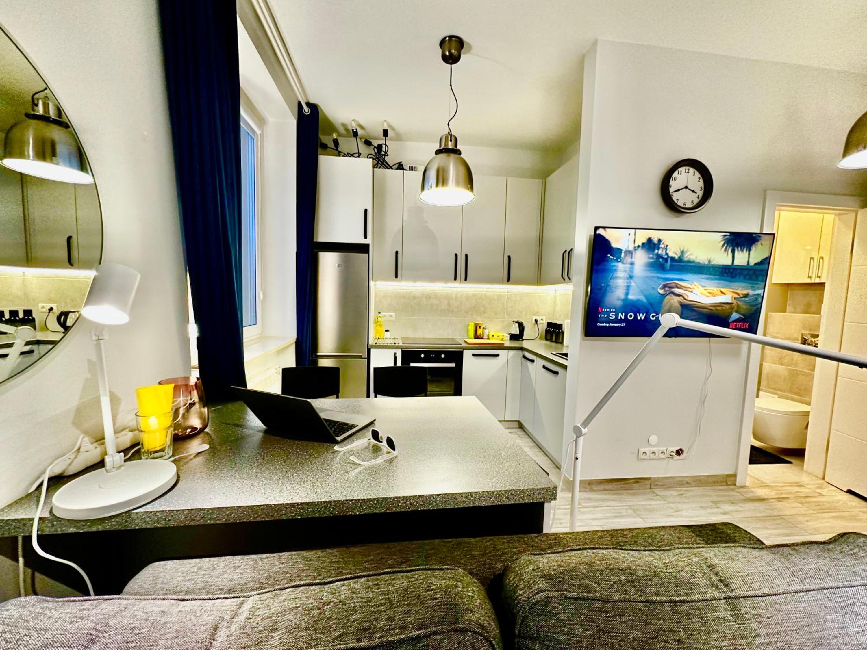 One-Bedroom Apartment - Photo 22