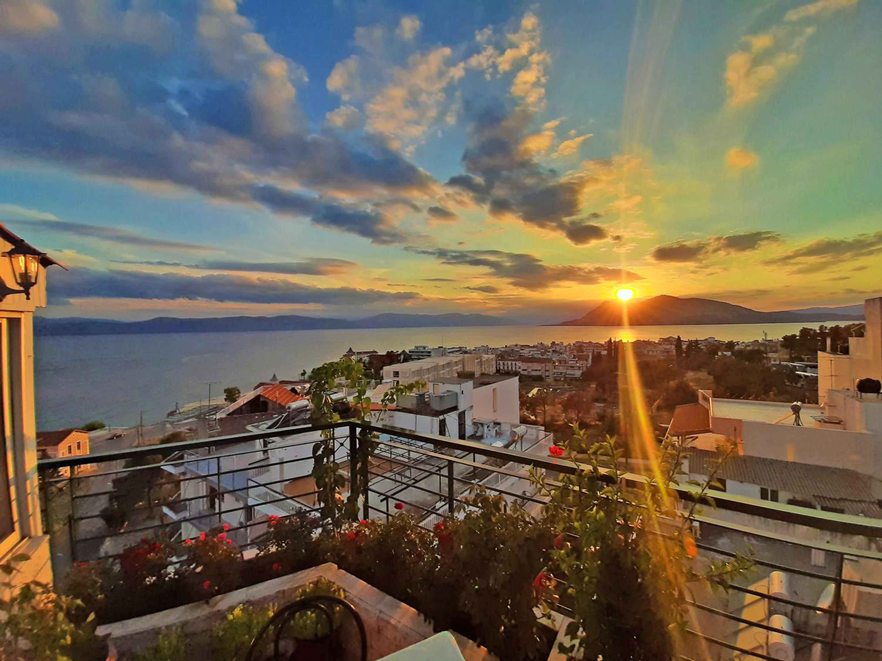Deluxe Single Room with Sea View photo 3