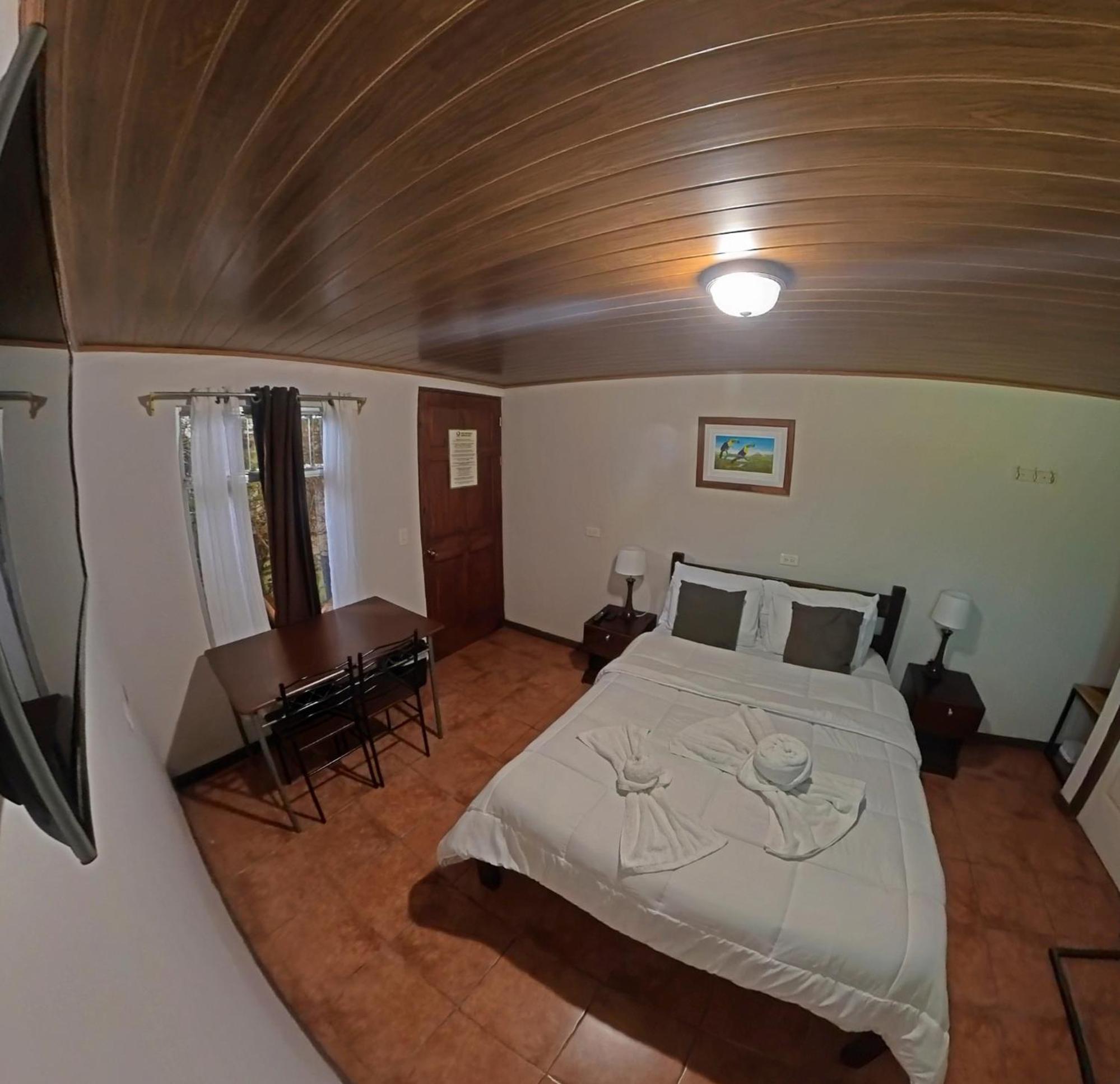 Double Room. photo 1