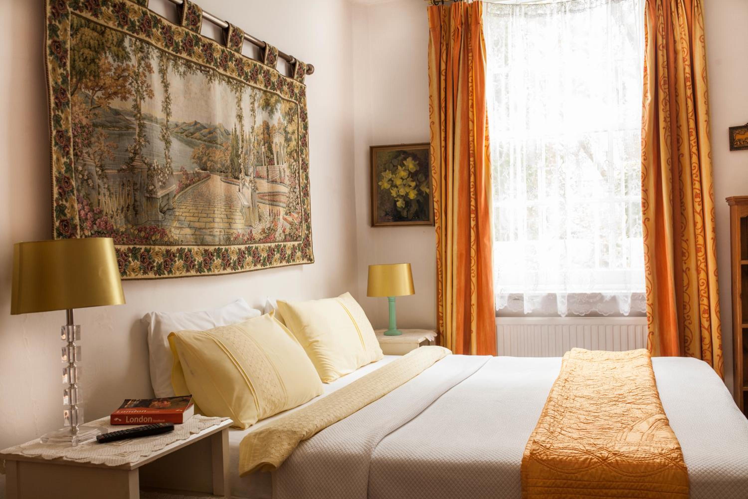 Classic Double or Twin Room photo 2