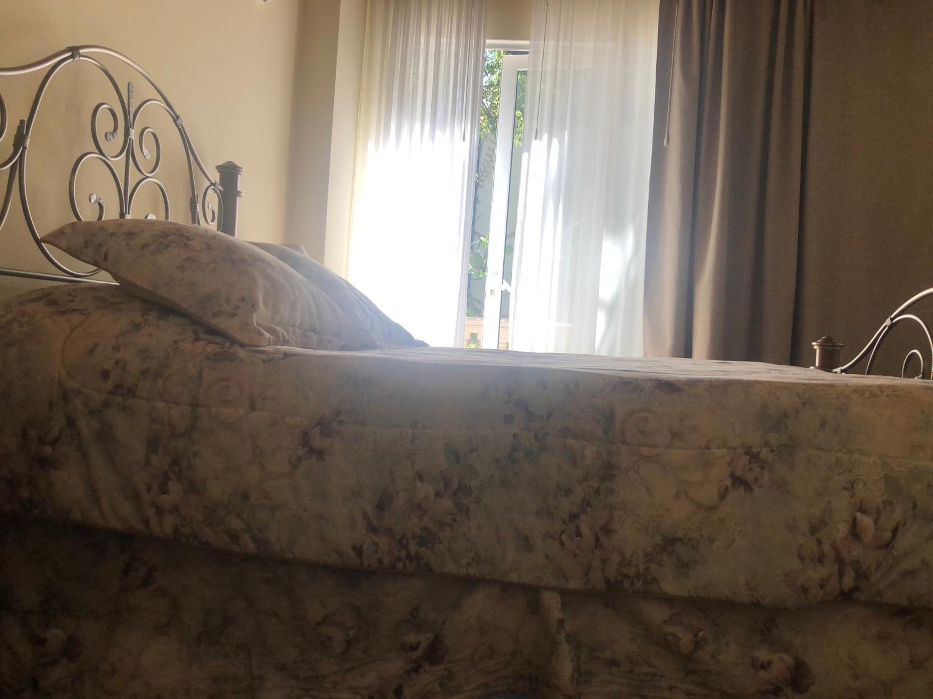 Double Room with Private Bathroom photo 1