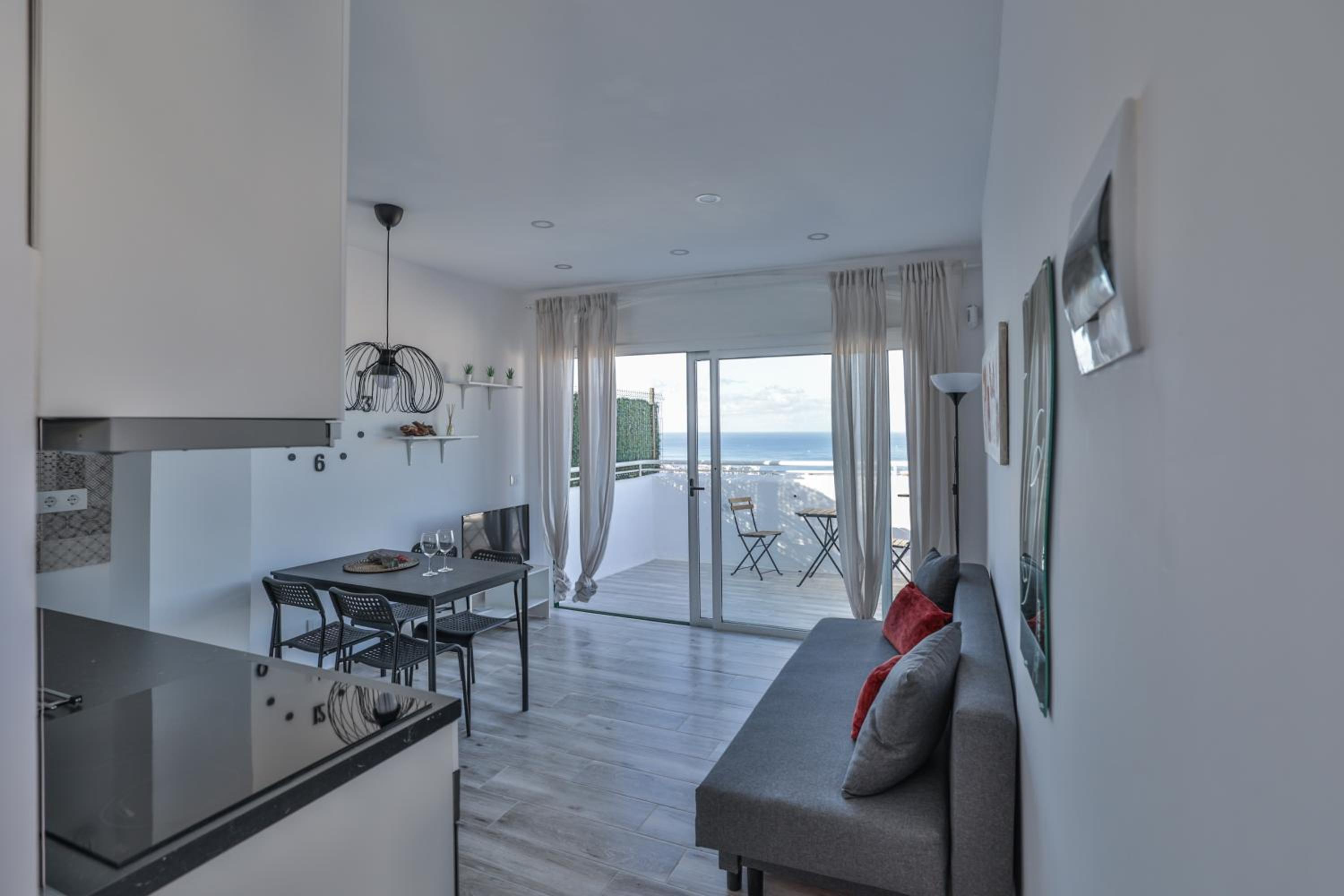 Apartment with Sea View