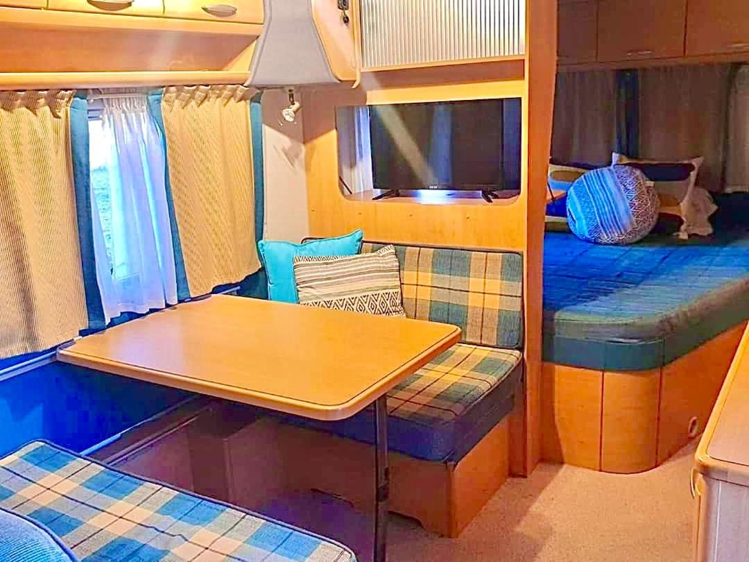 Caravan photo 2