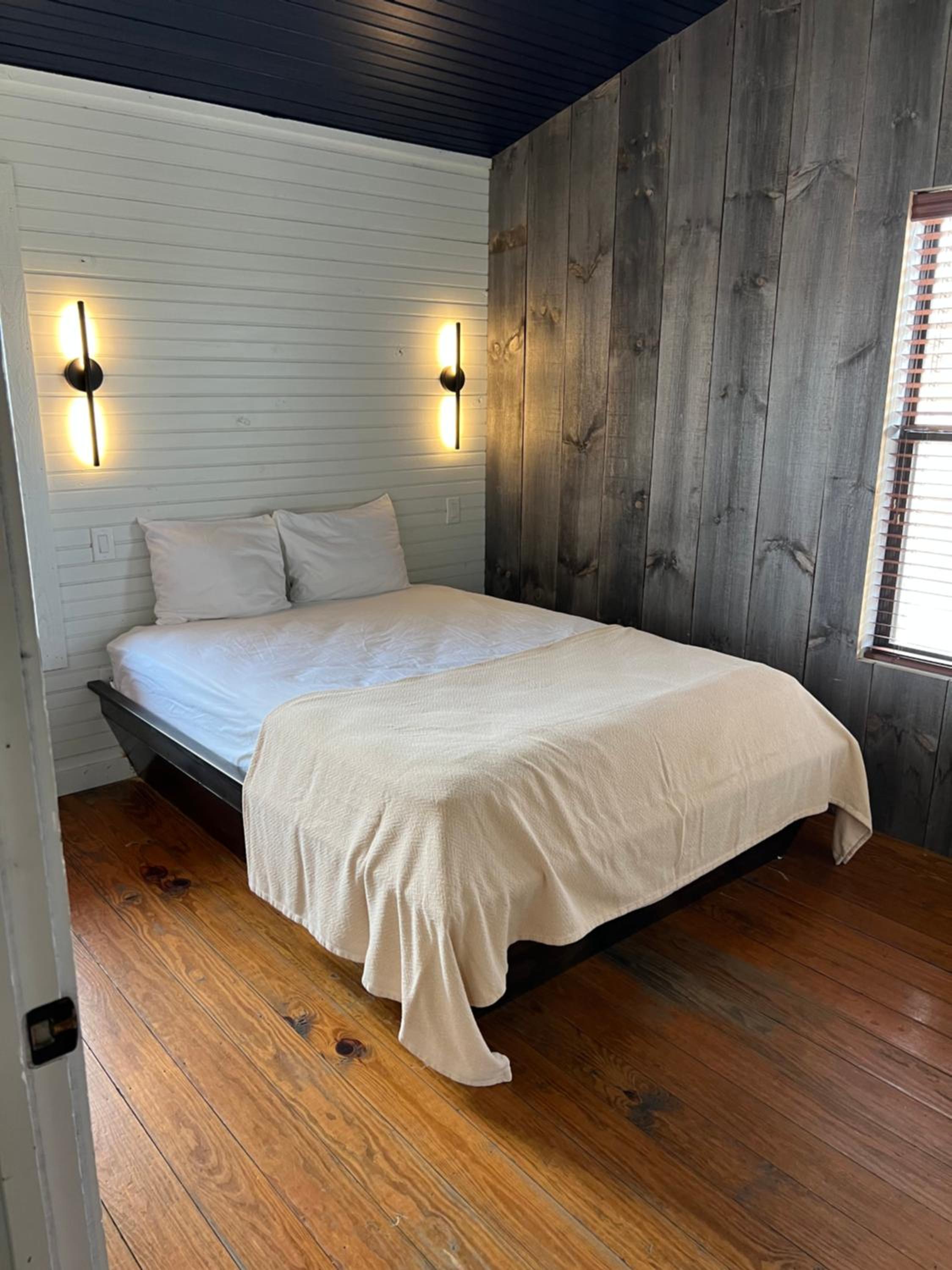 Deluxe Bungalow photo 1
