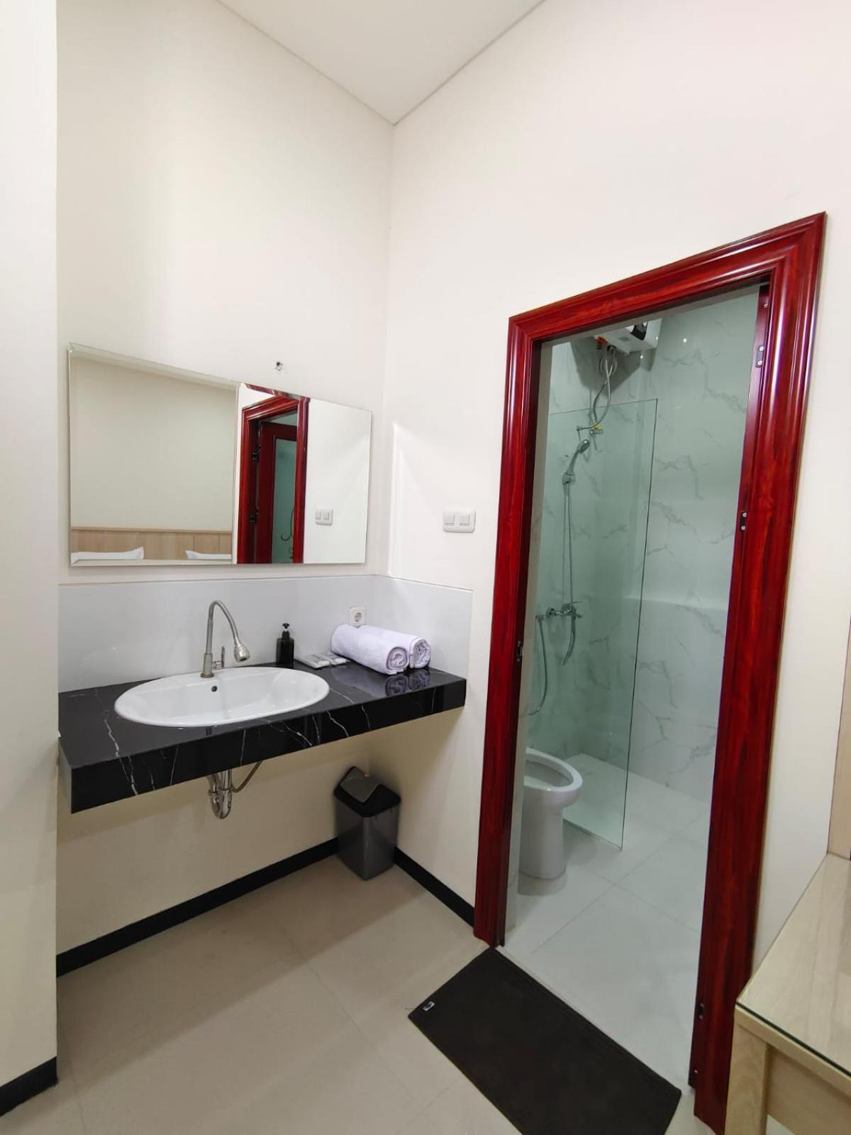 Deluxe Twin Room photo 3
