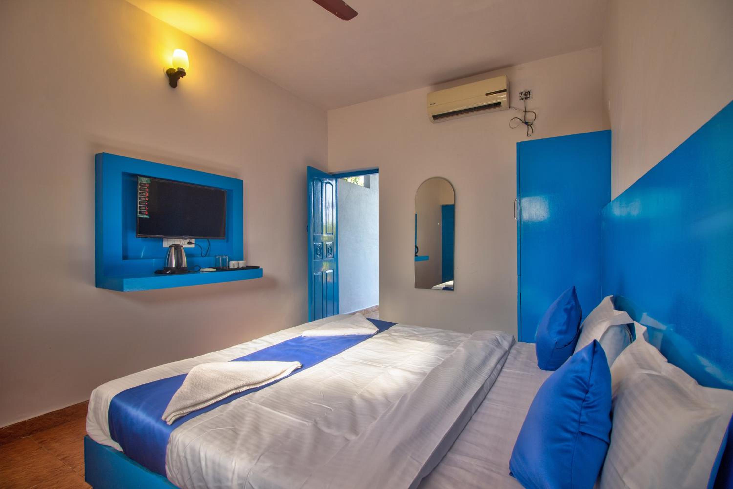 Double Room with Balcony photo 3