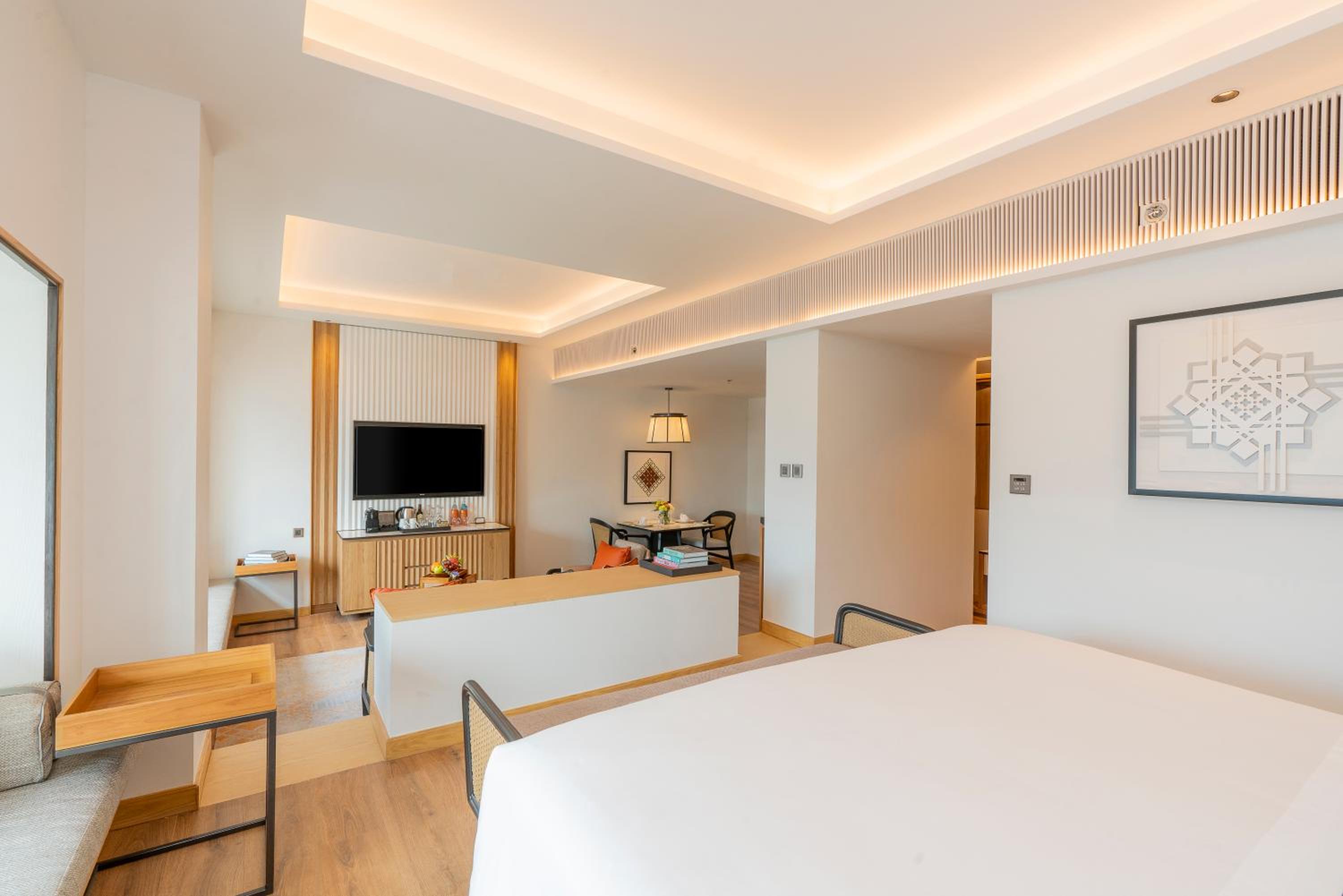 The Level Suite - Photo 4