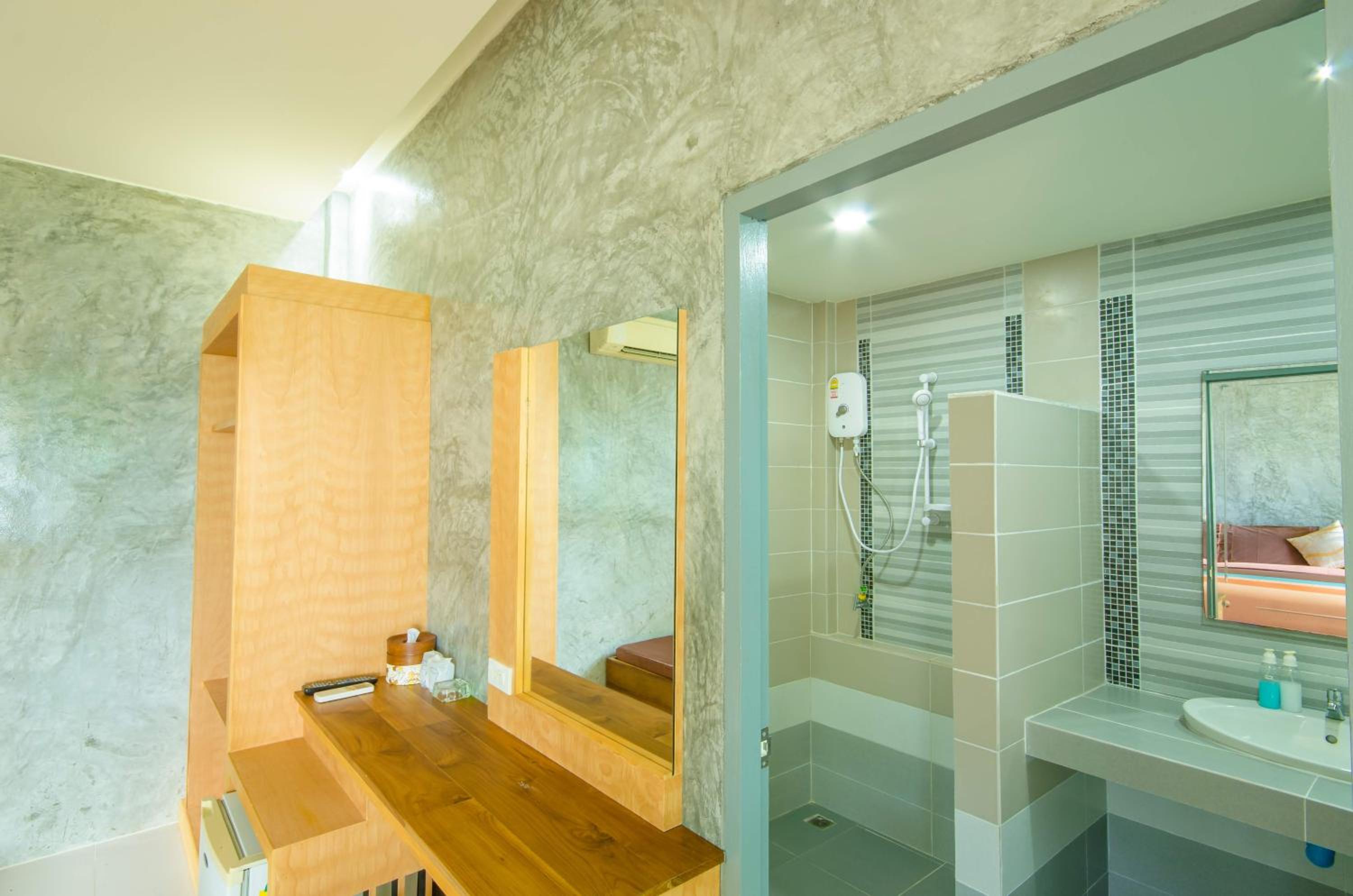 Deluxe Bungalow - Photo 4