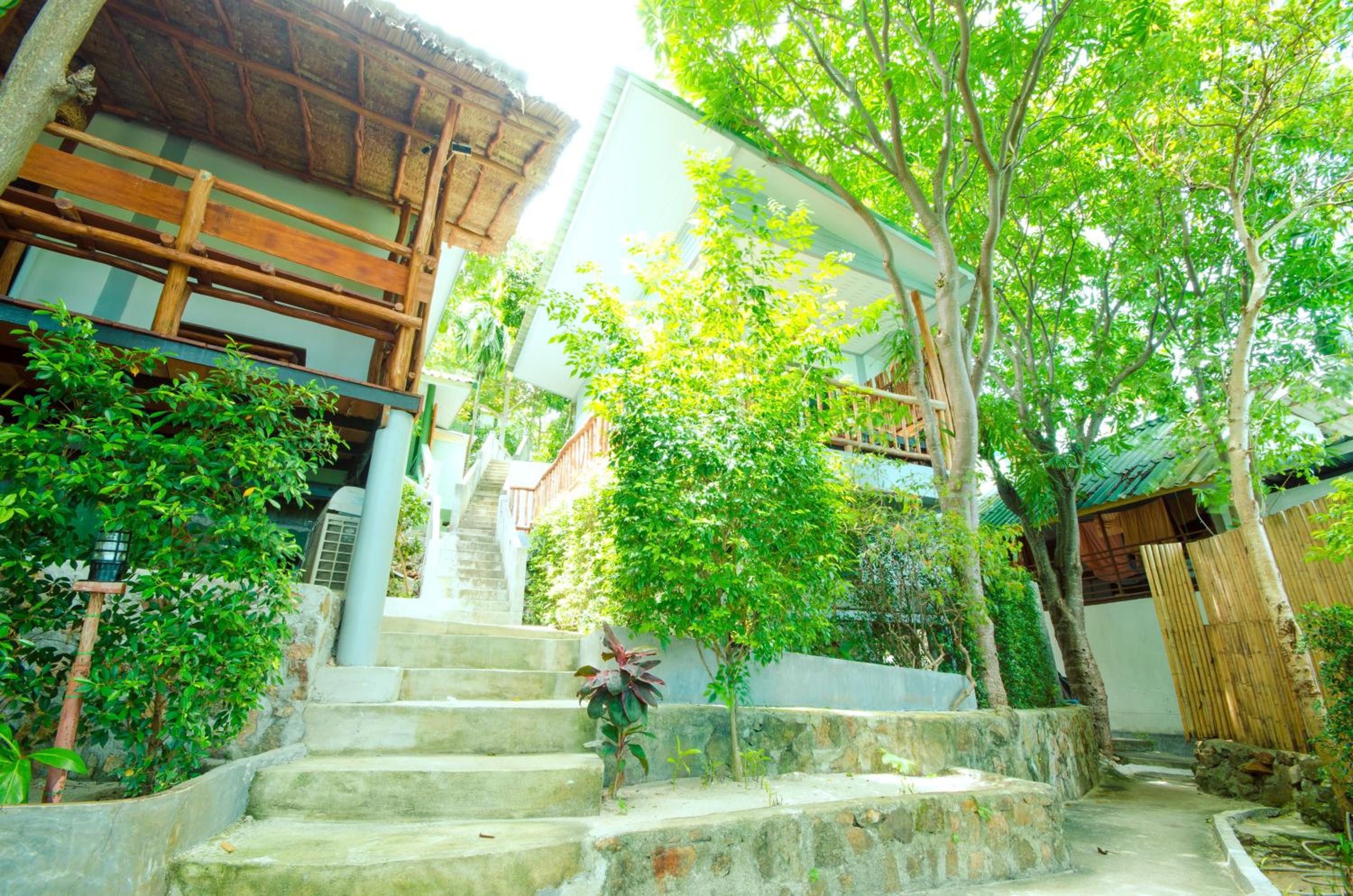 Deluxe Bungalow - Photo 6