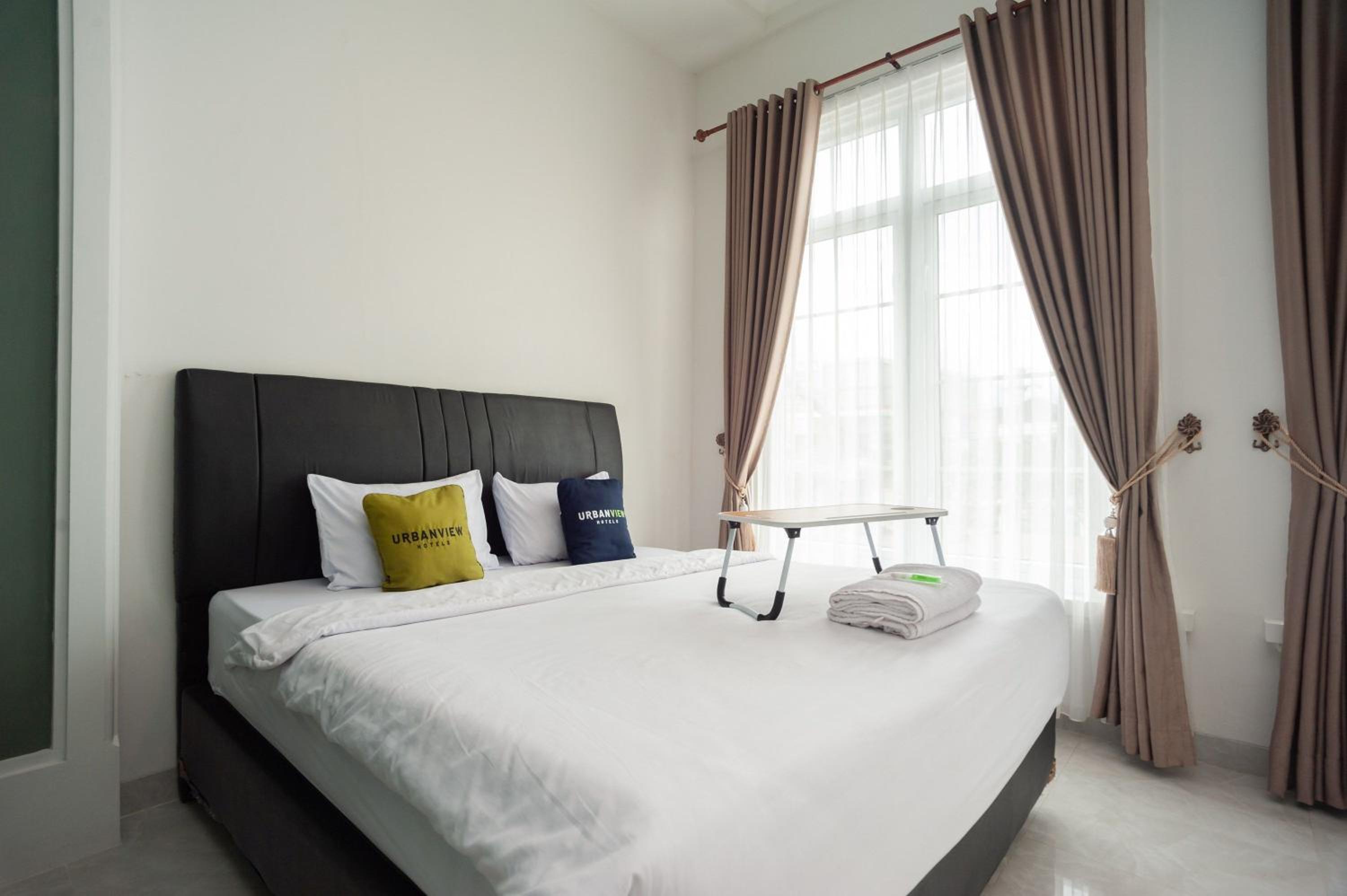 Deluxe Room - Photo 4