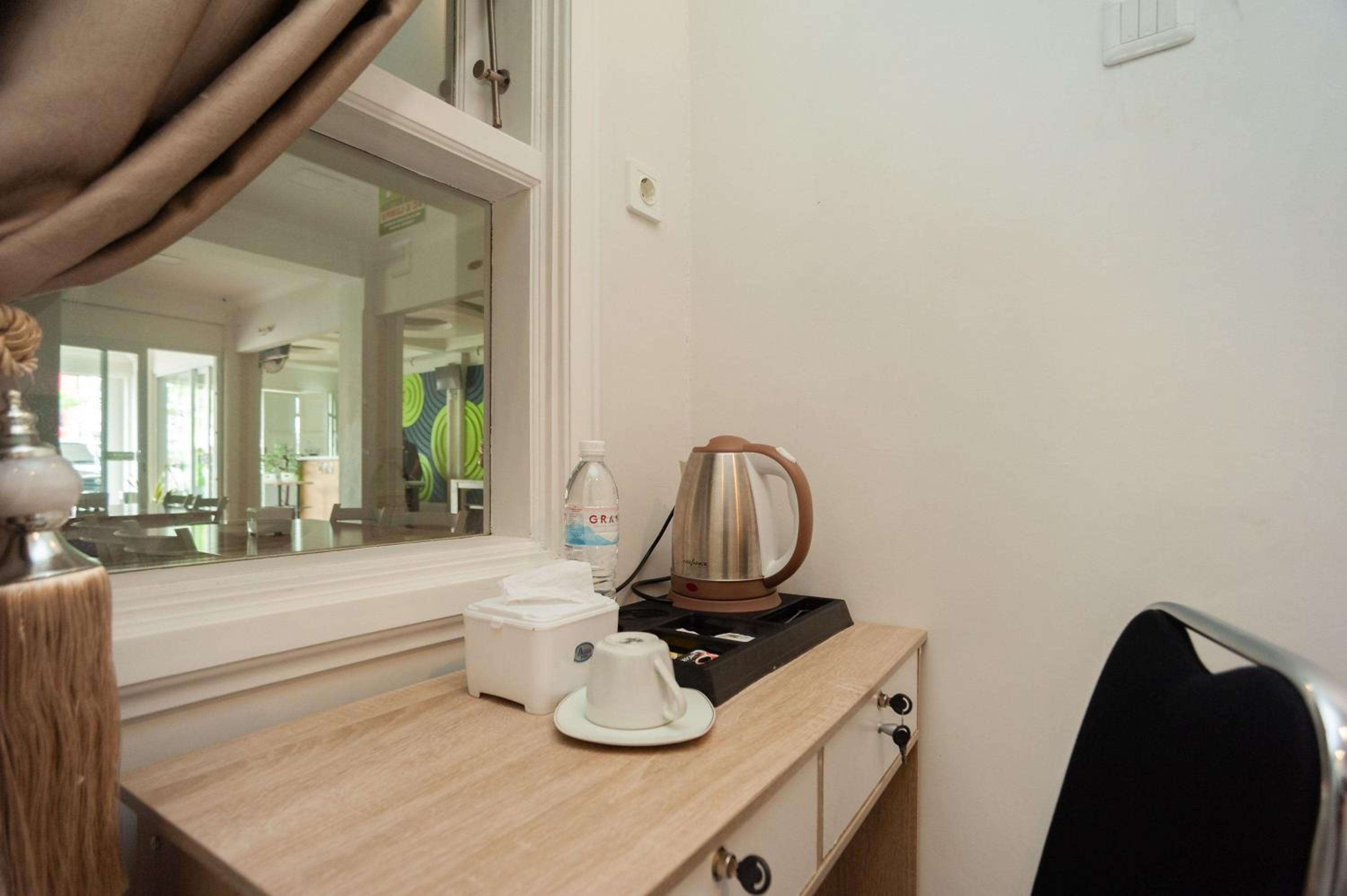 Deluxe Room - Photo 6