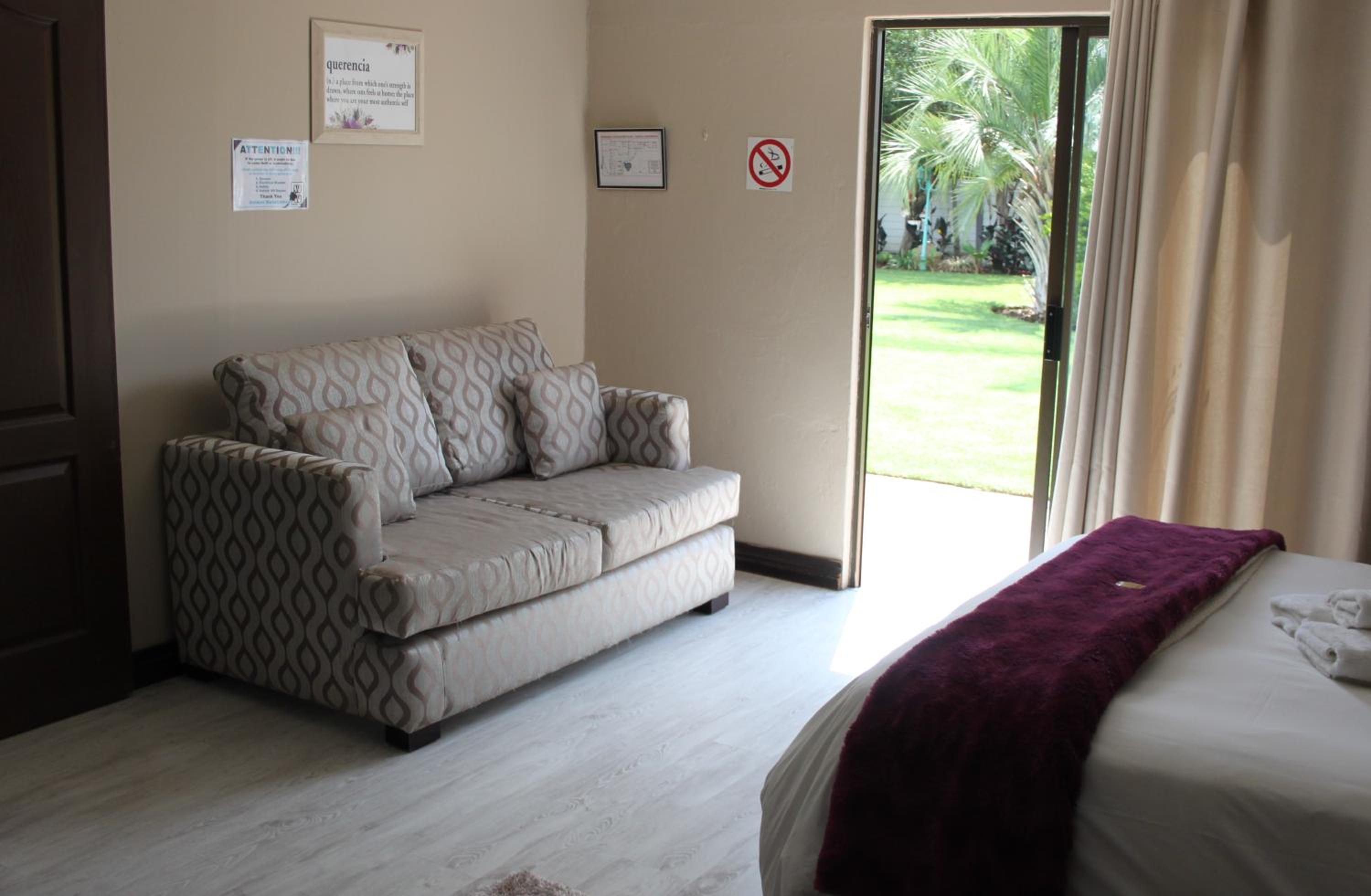 Comfort Queen Room - Photo 1