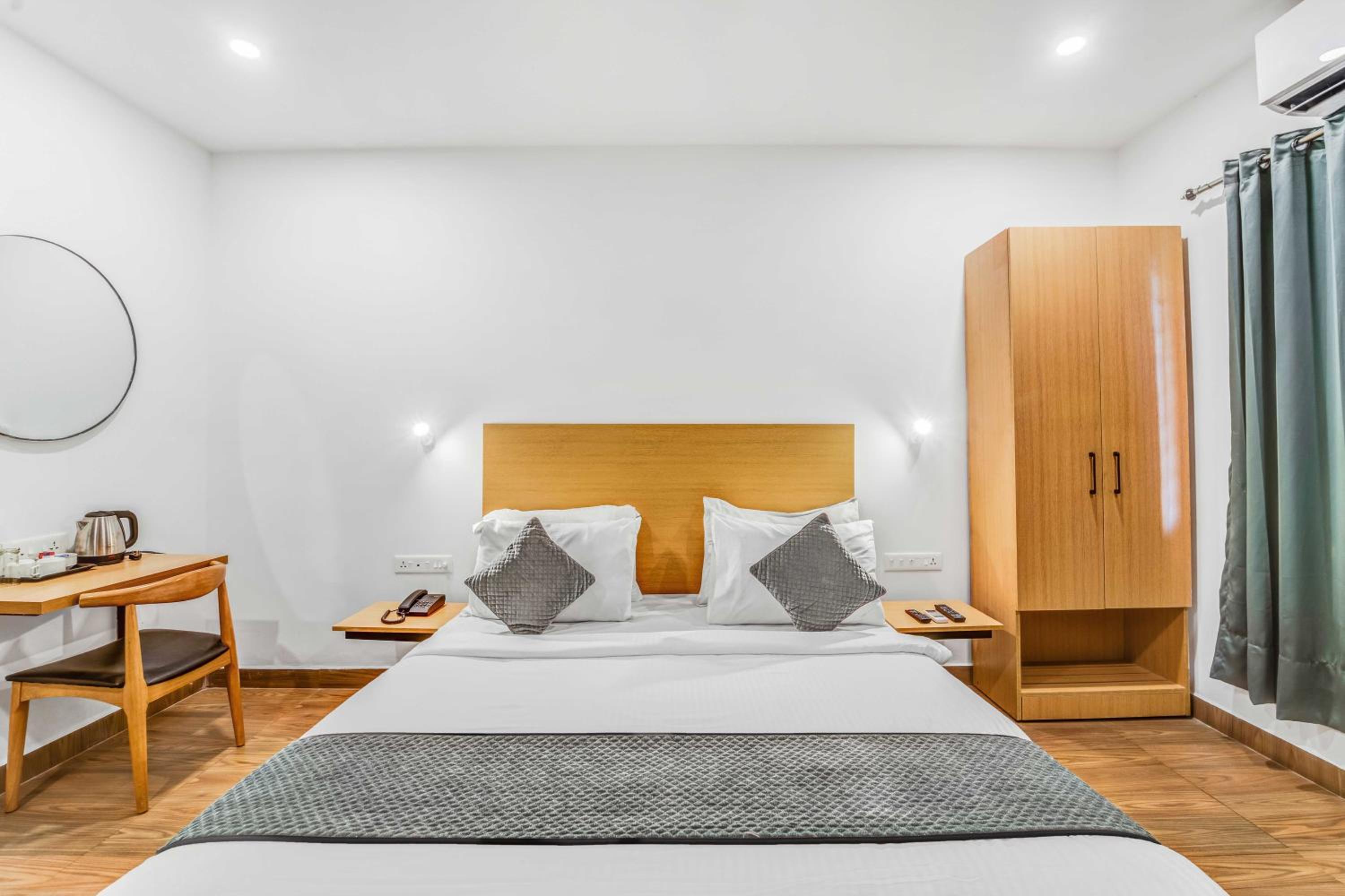 Deluxe Double Room photo 3