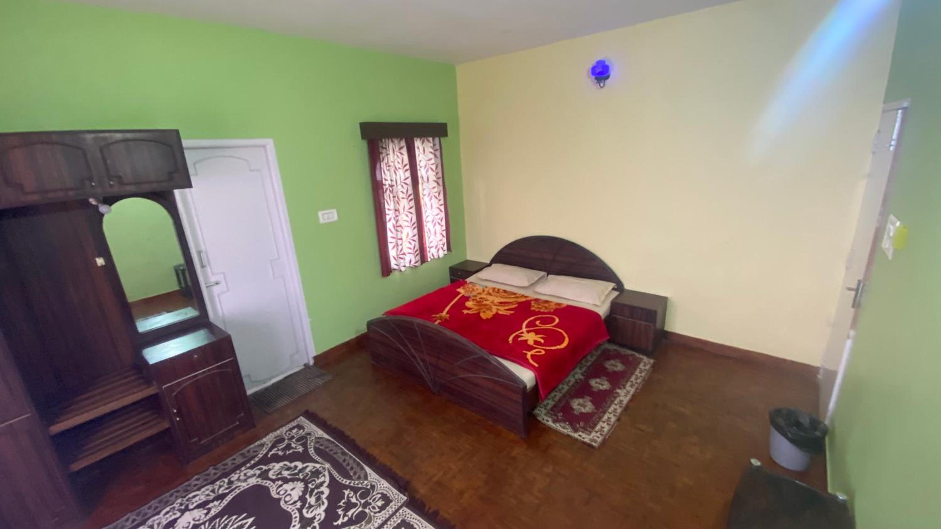 Three-Bedroom House photo 1