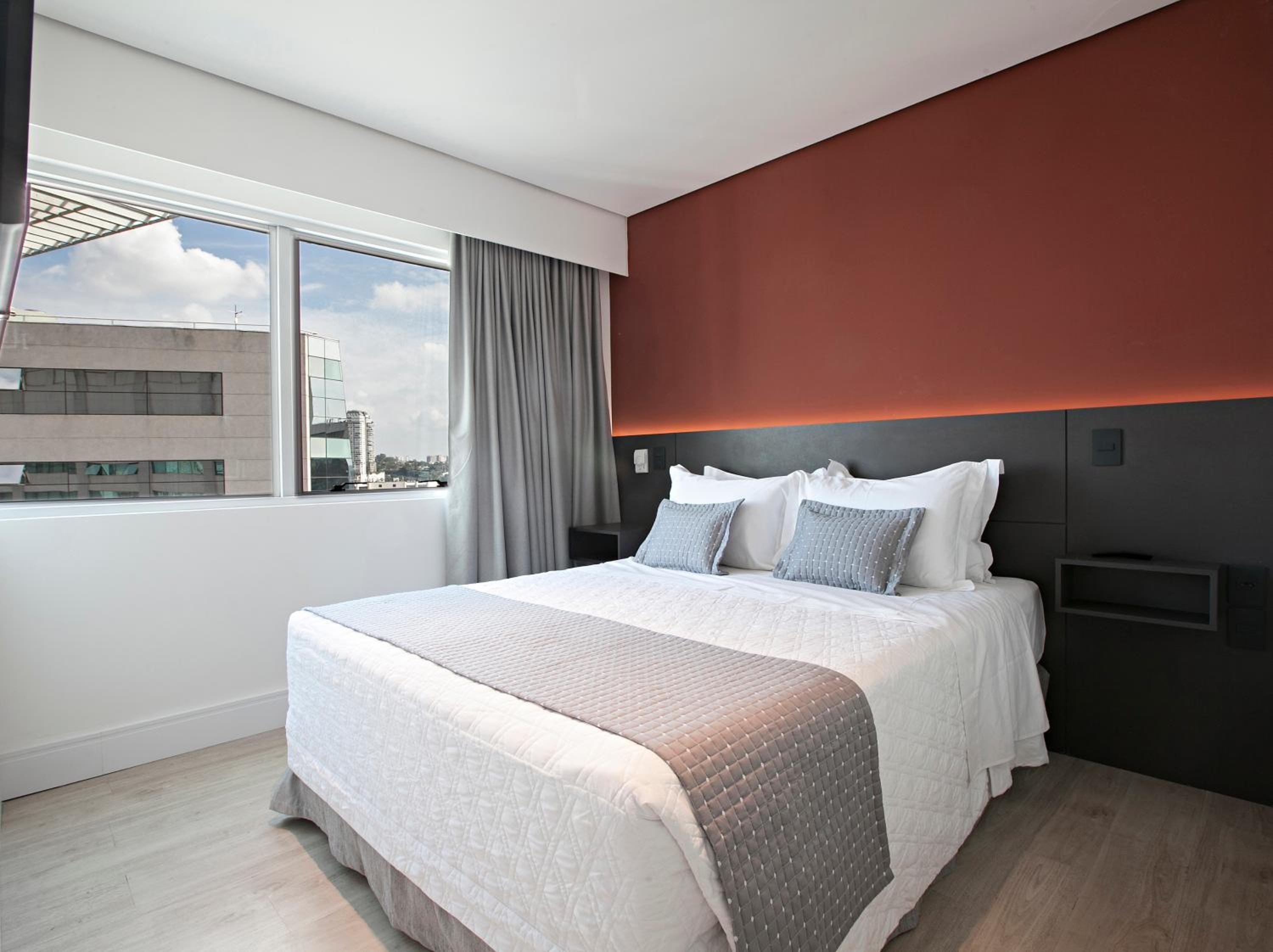 One-Bedroom Apartment - Photo 19
