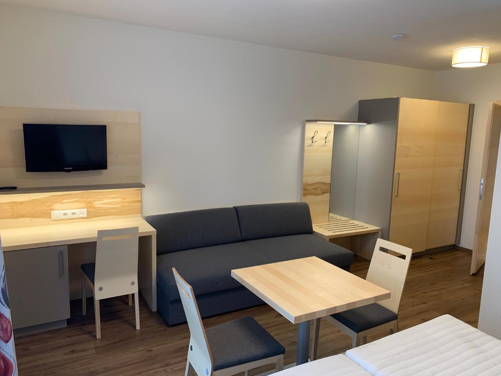 Double Room - Photo 1