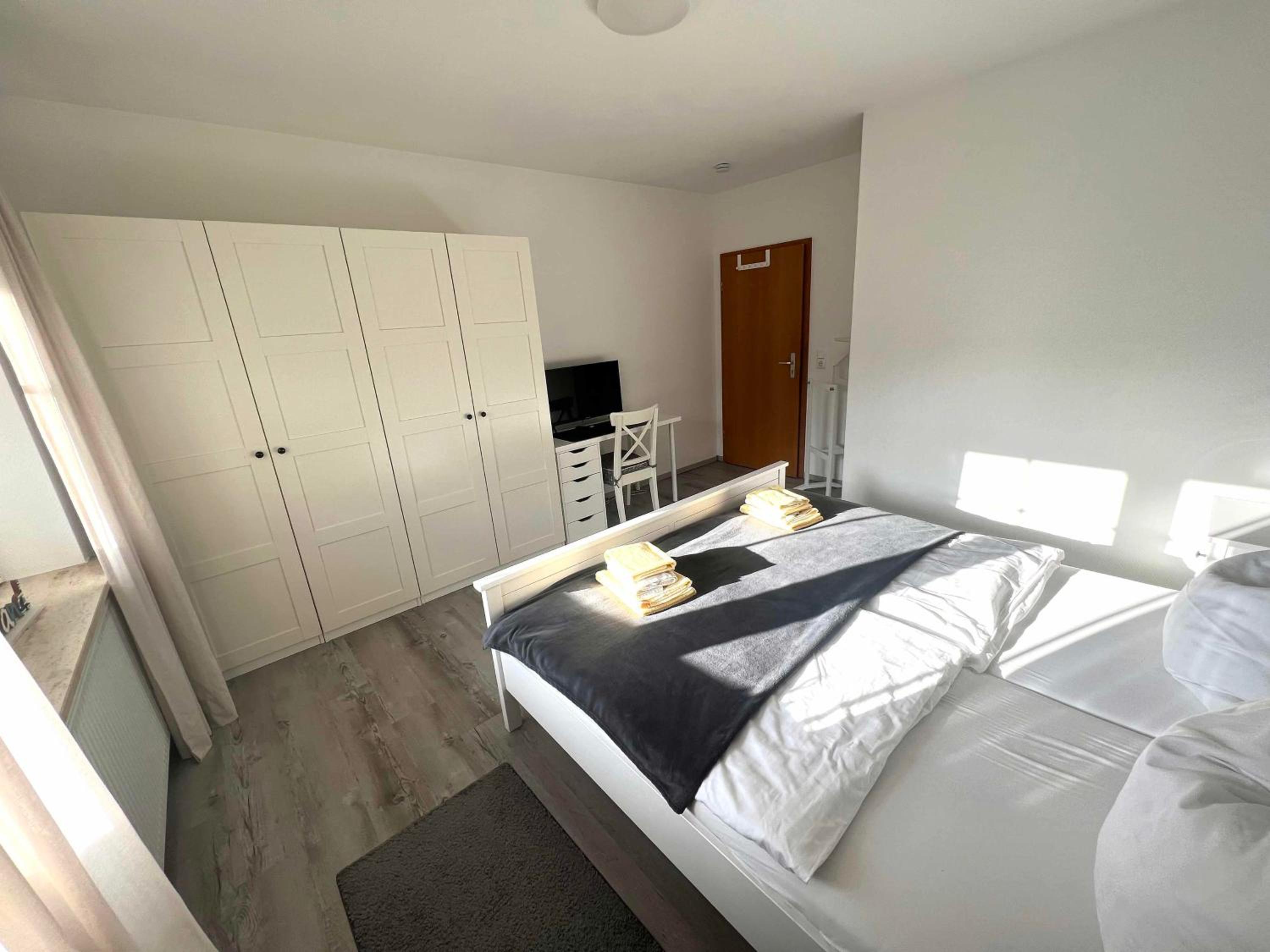 Two-Bedroom Apartment with Terrace photo 2
