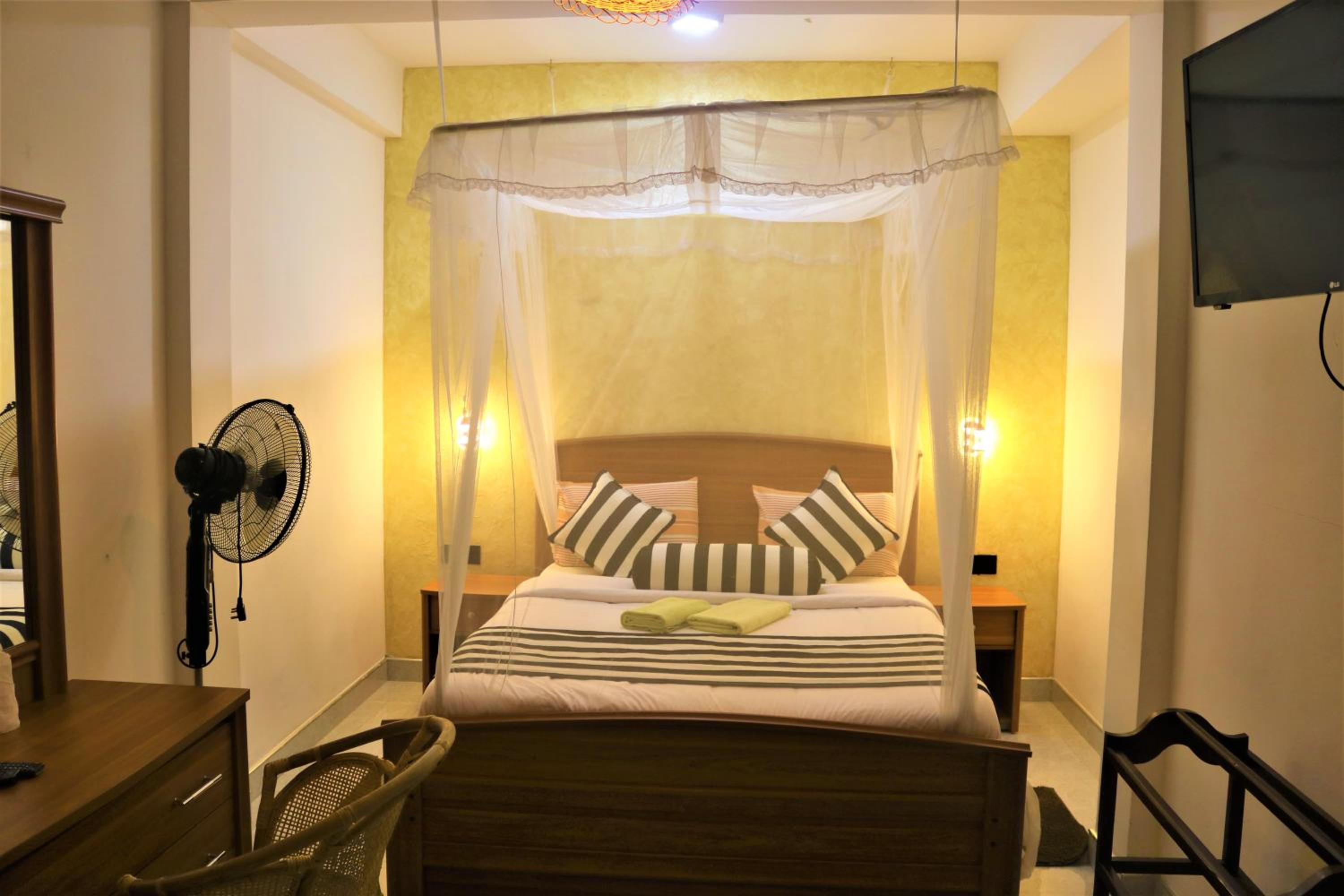 Deluxe King Room