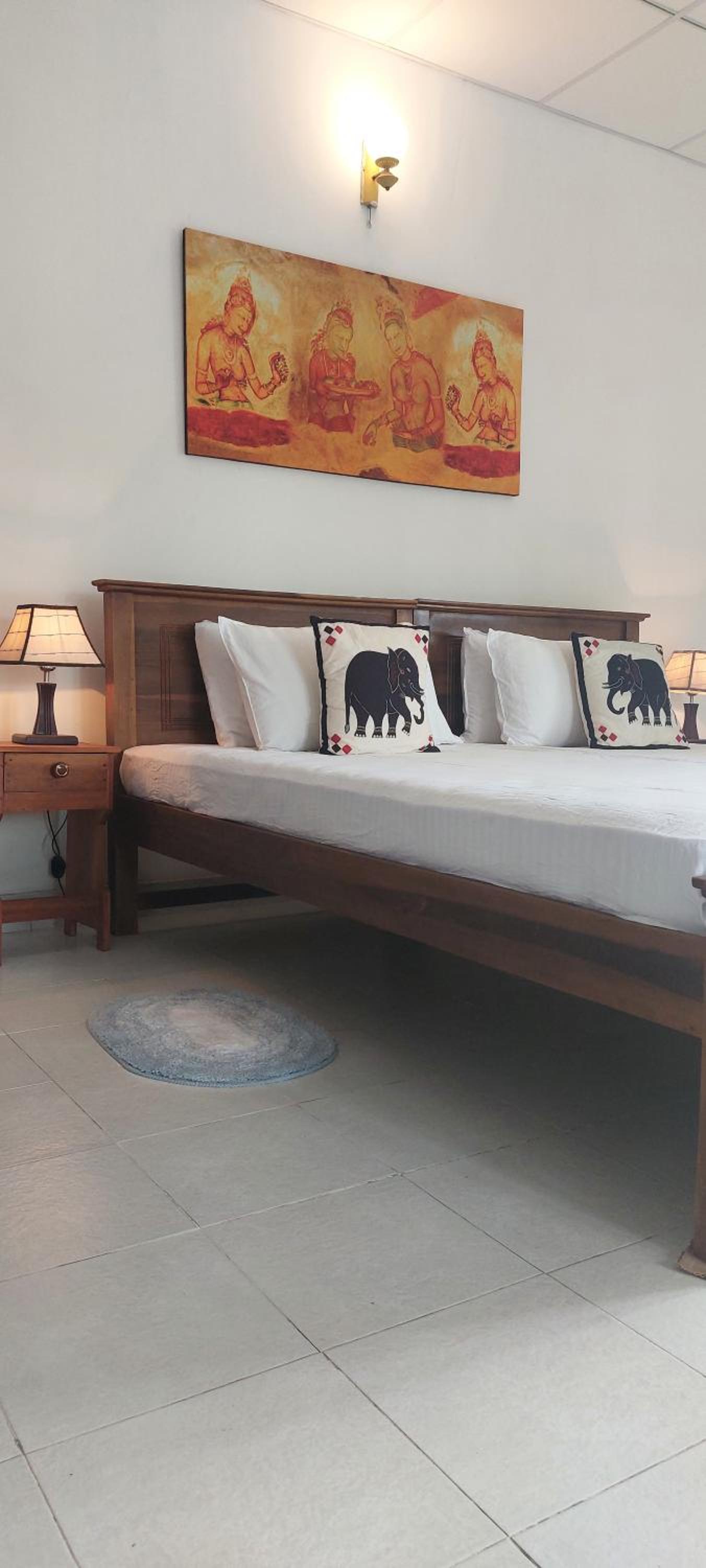 Deluxe Double or Twin Room with Mountain View