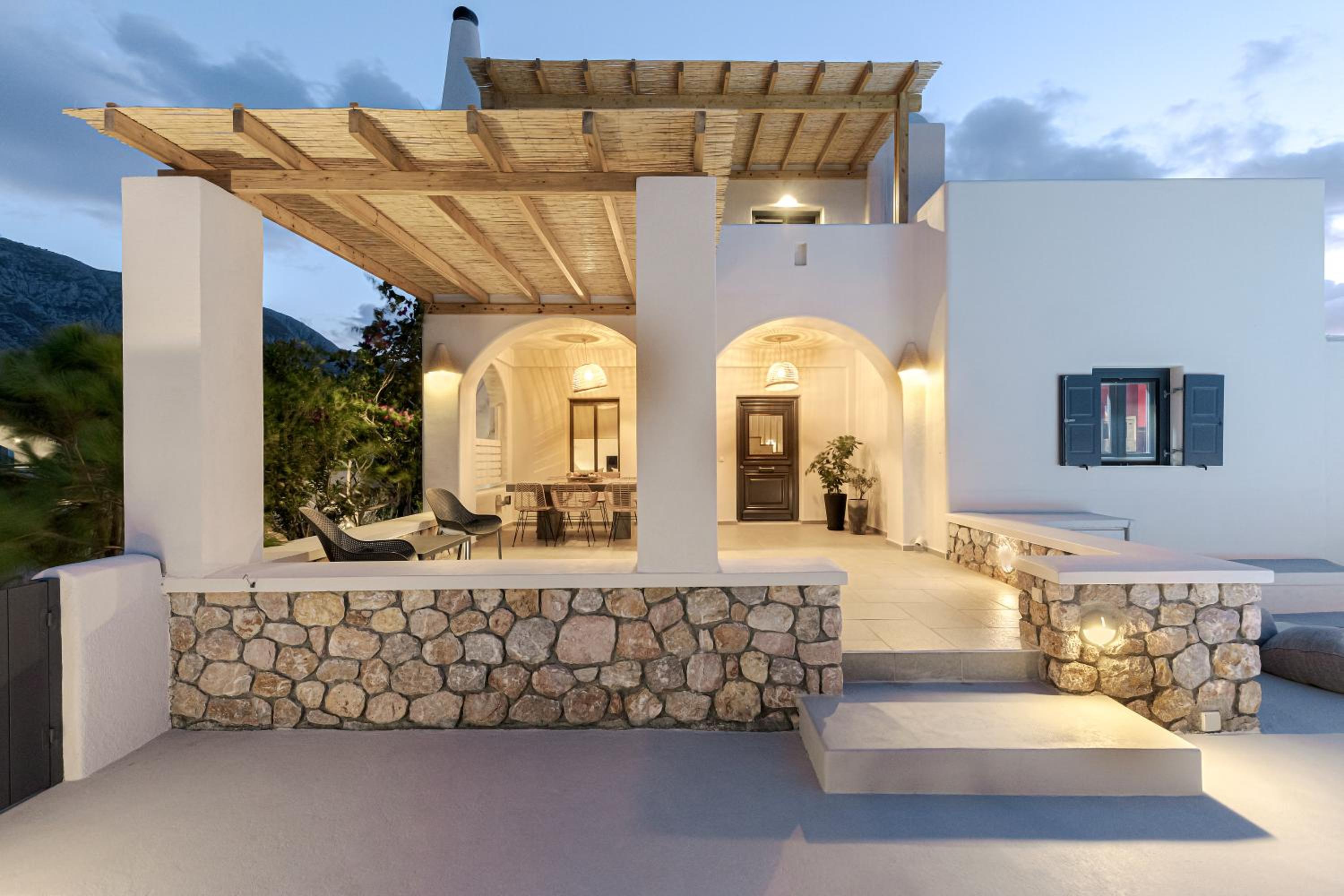 Three-Bedroom Villa photo 3