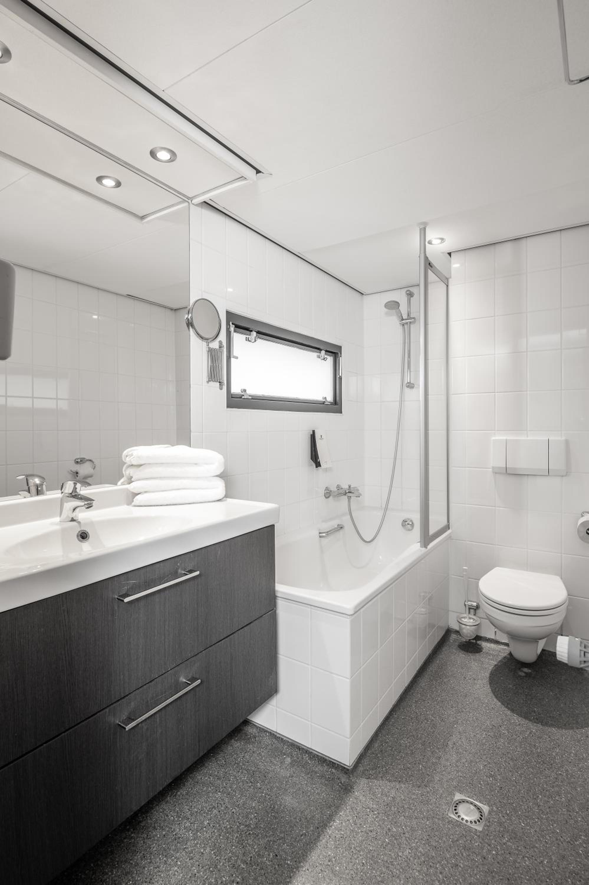 Comfortable Double Room - Photo 2