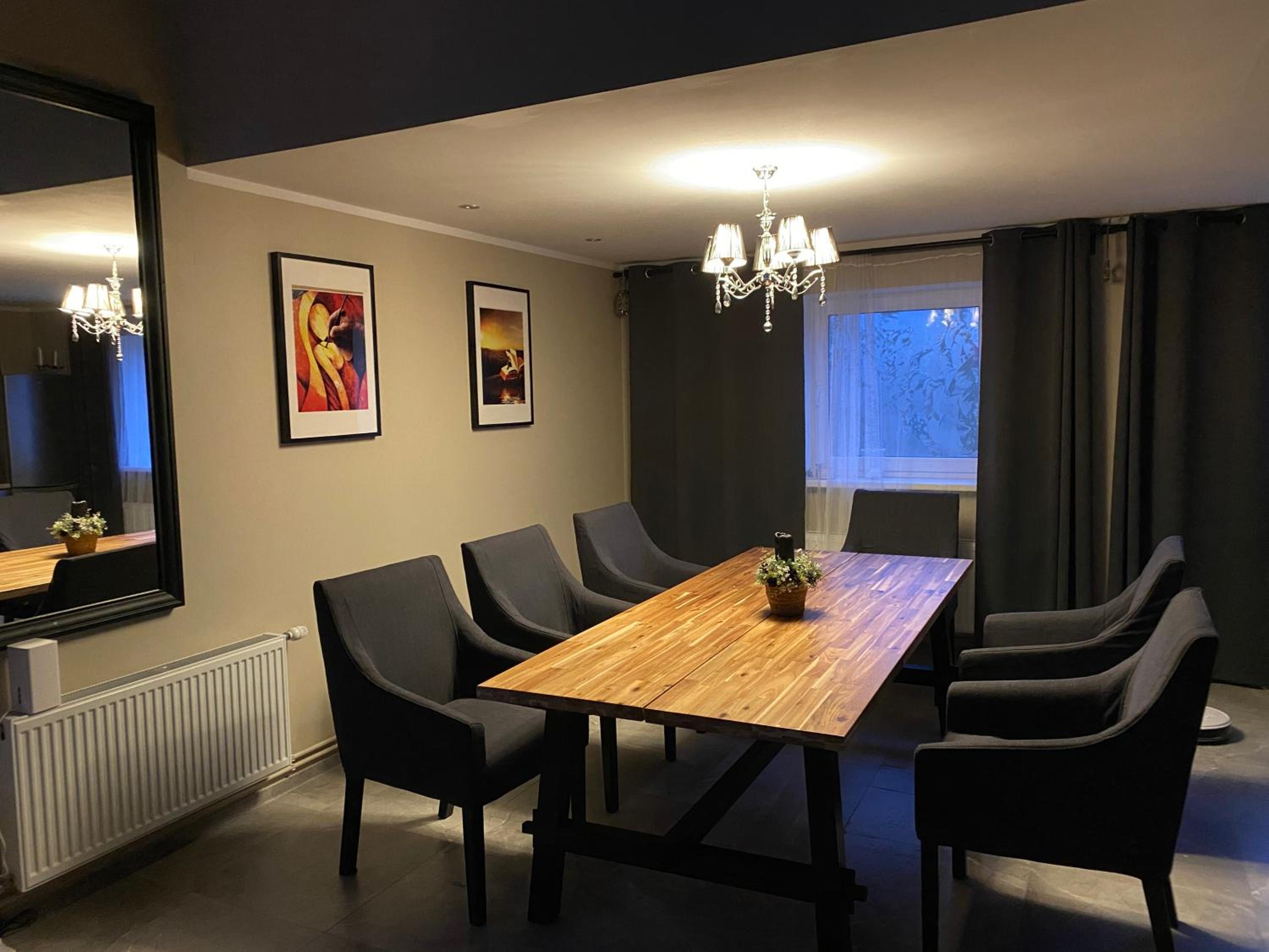 Two-Bedroom House - Photo 19