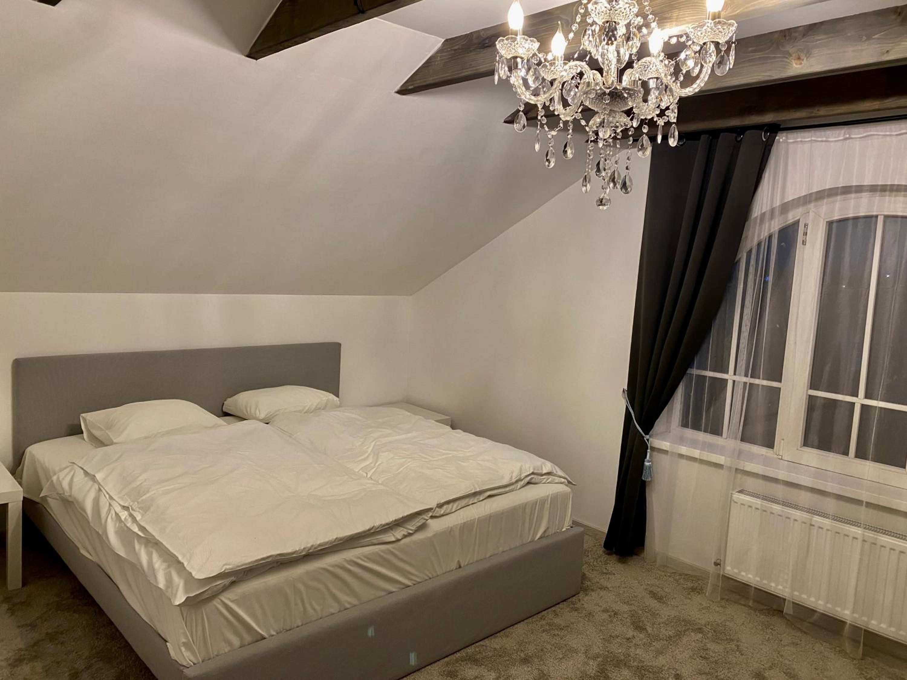 Two-Bedroom House - Photo 1