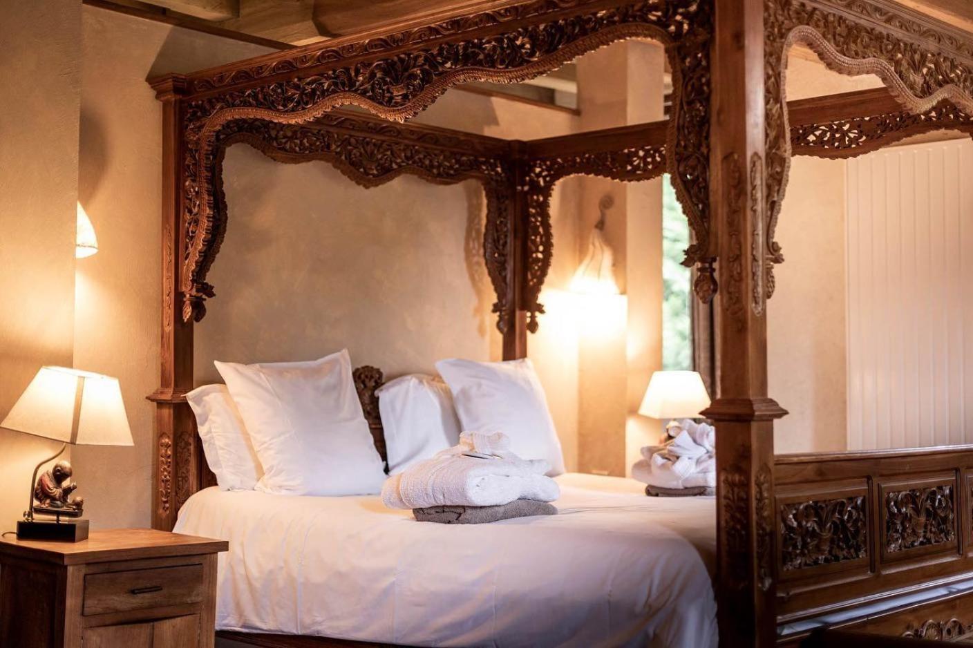 Junior Suite with Spa Access - Photo 1