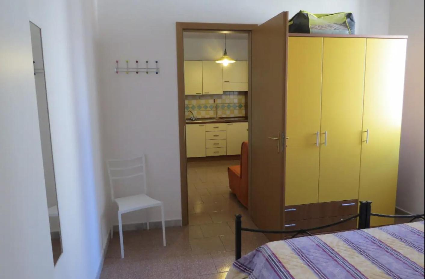 One-Bedroom Apartment photo 3