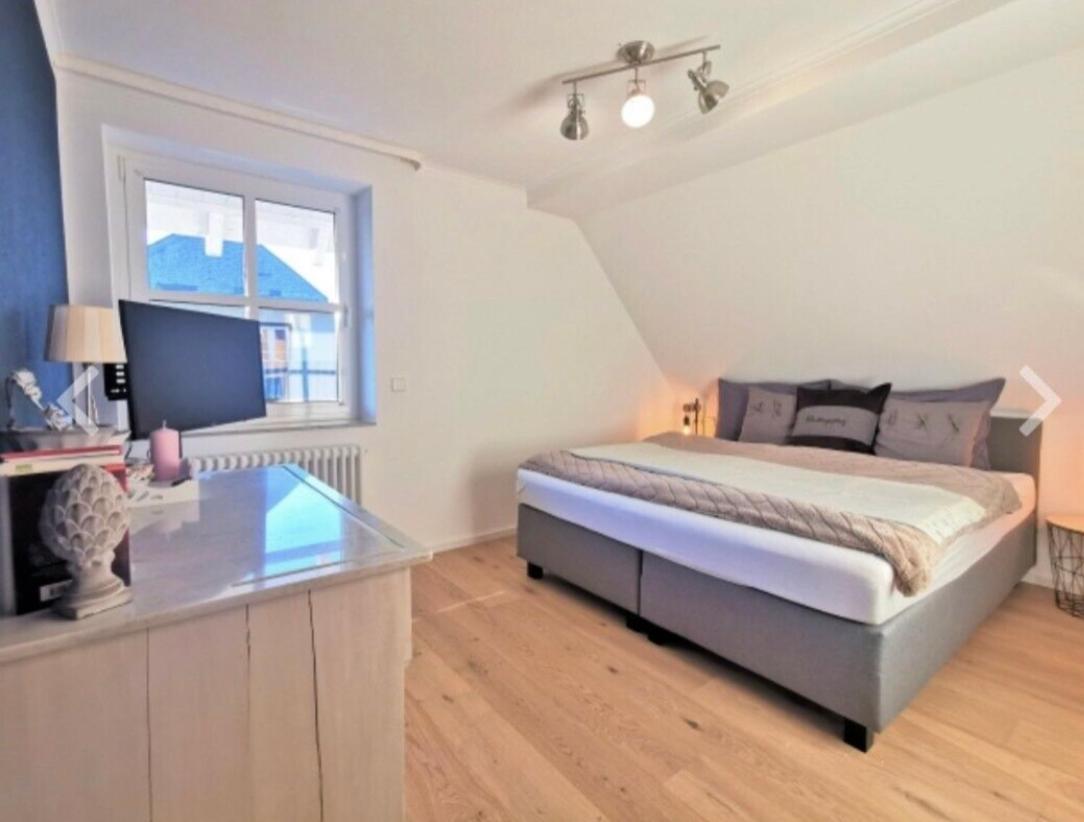 Two-Bedroom Deluxe Apartment with Balcony