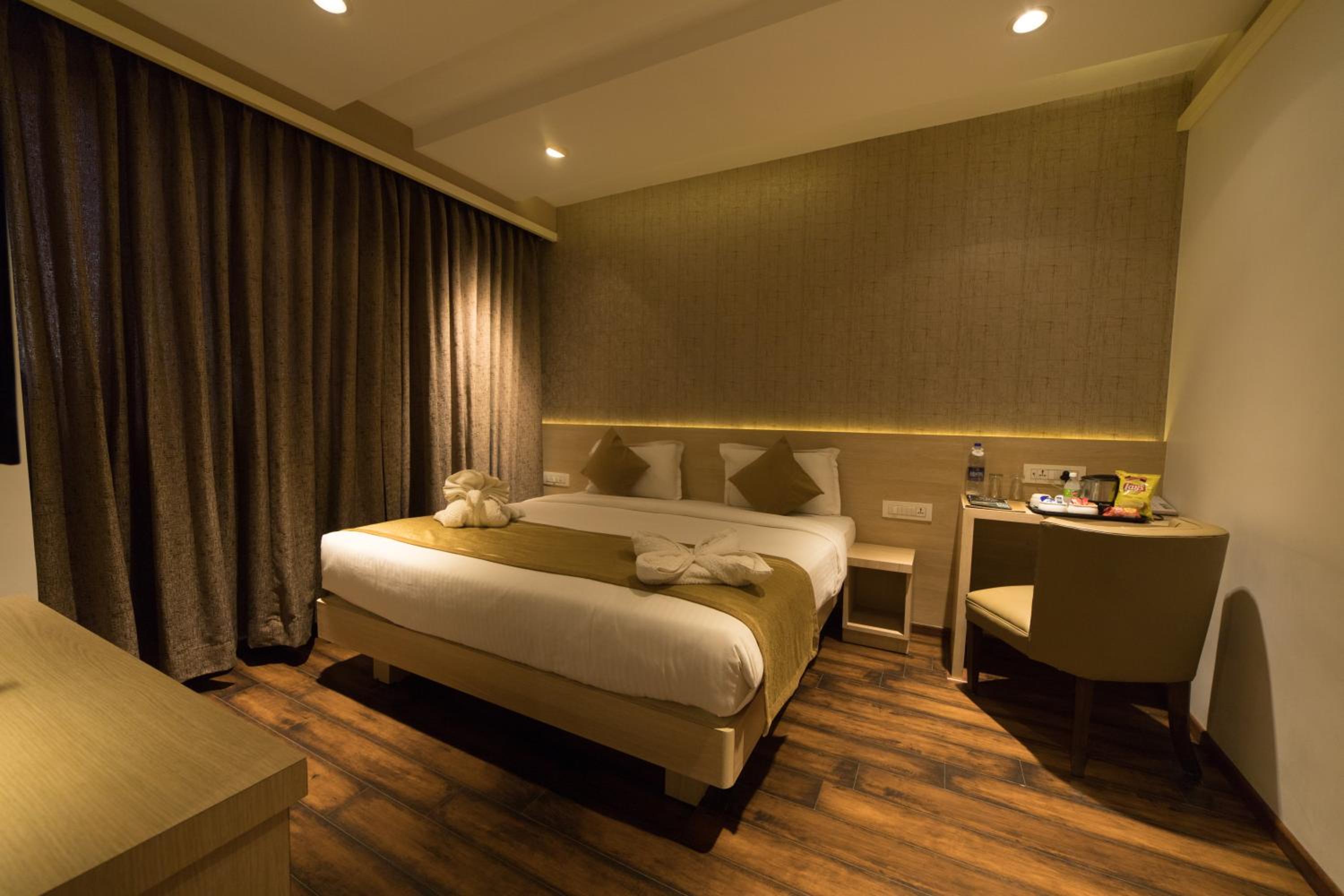 Superior Twin Room - Photo 11