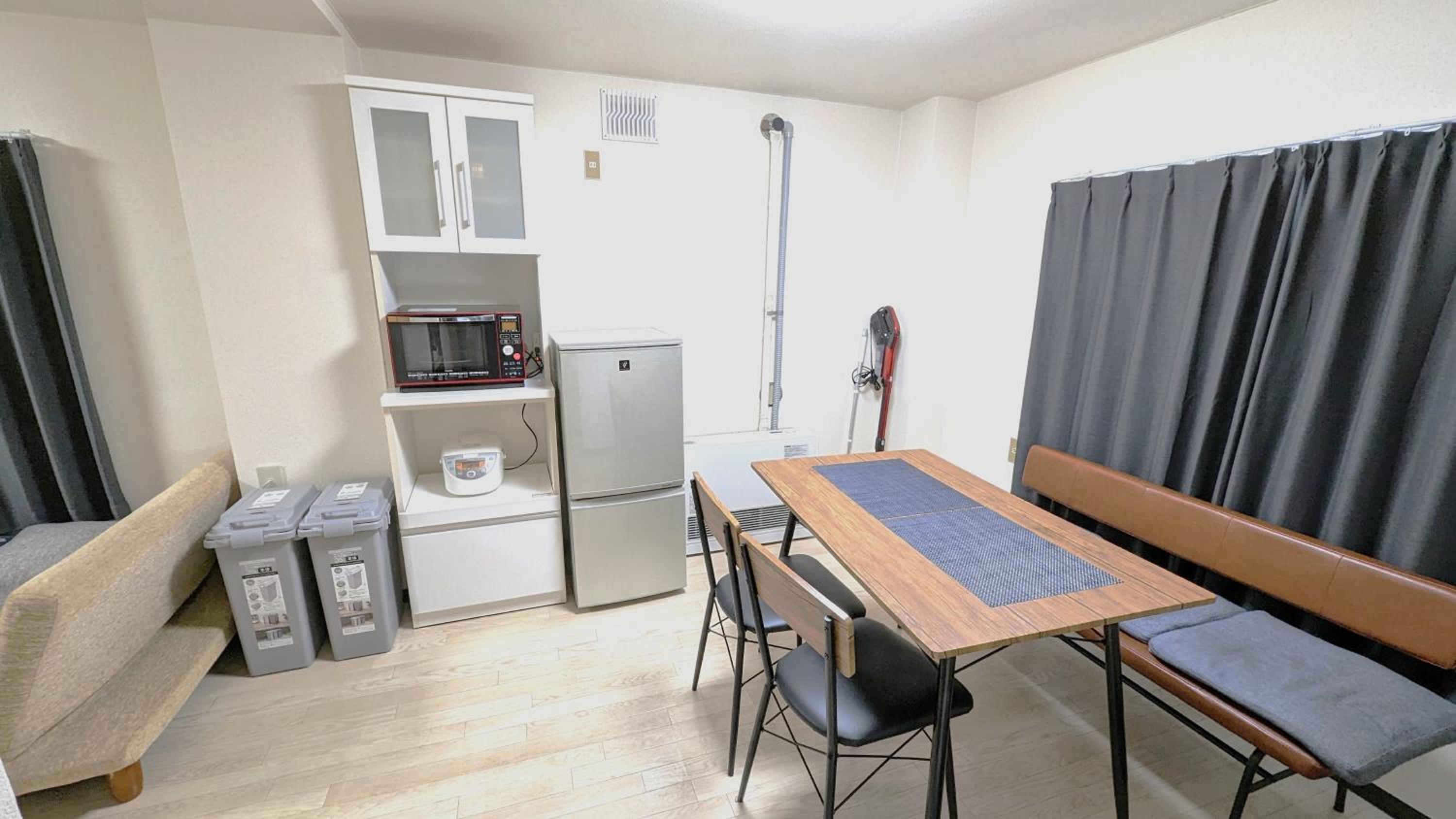 Family Room - Photo 6