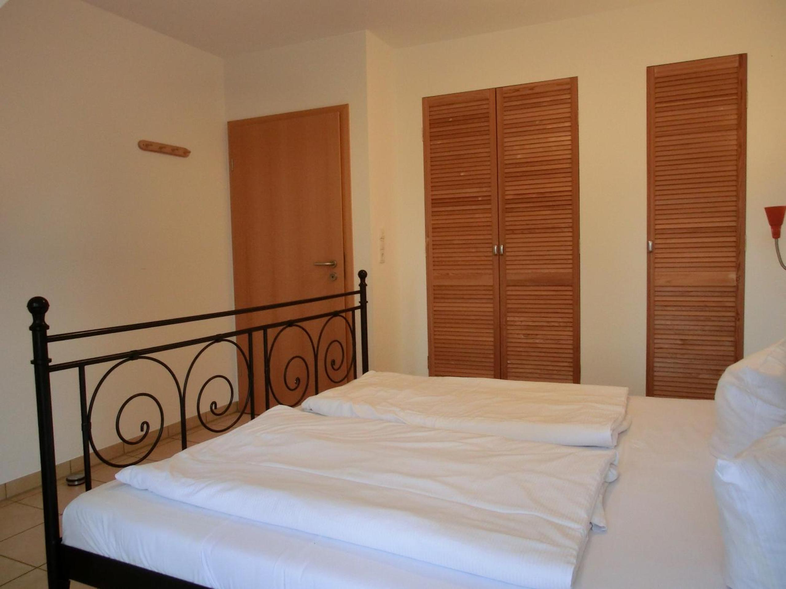 Apartment with Terrace photo 2