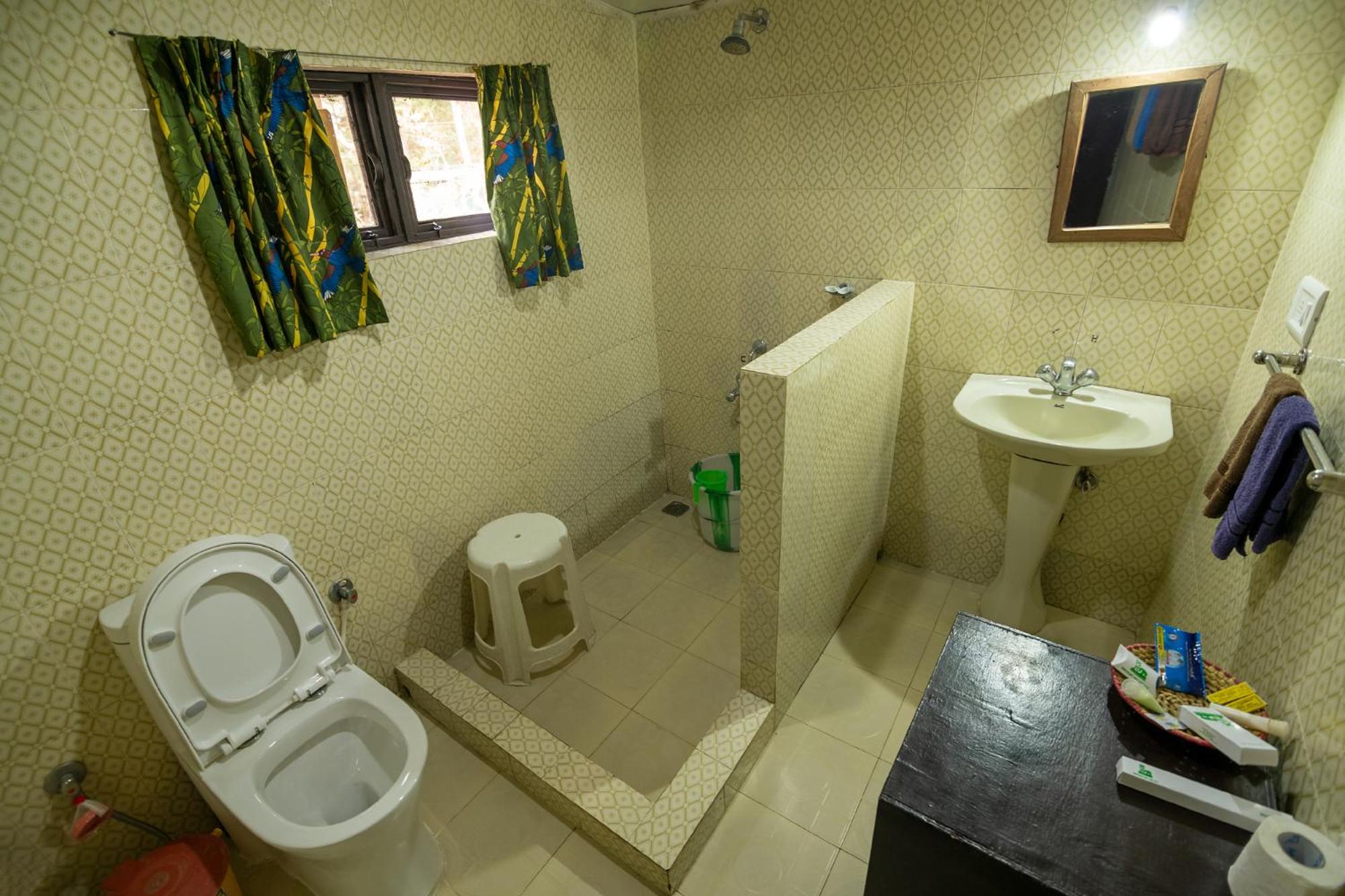 Deluxe Double Room - Photo 14