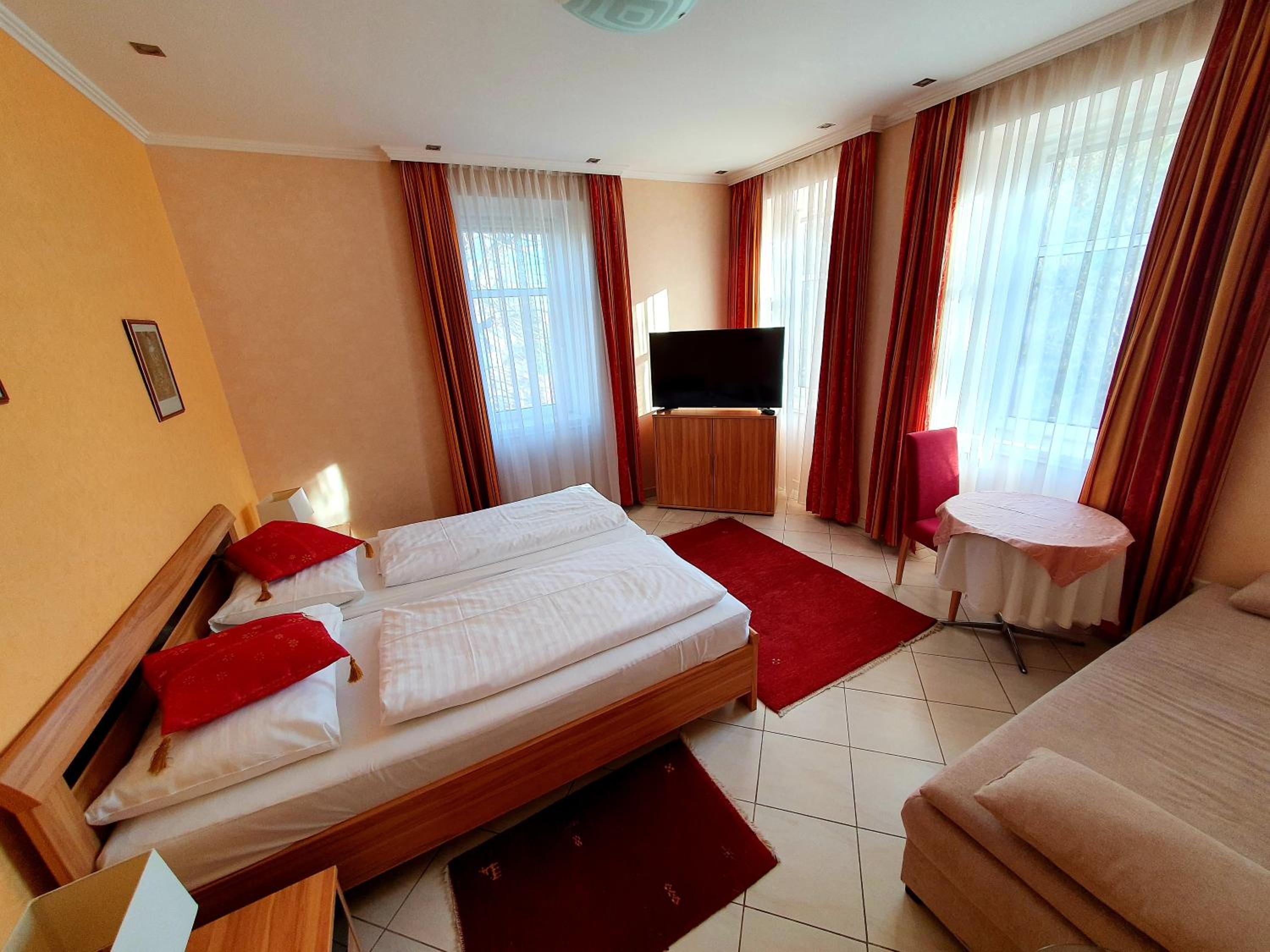 Deluxe Double Room photo 1
