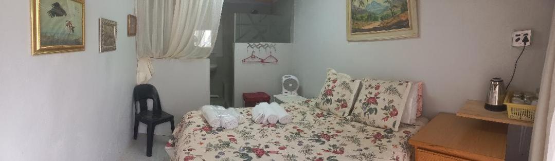 Budget Double Room - Photo 1