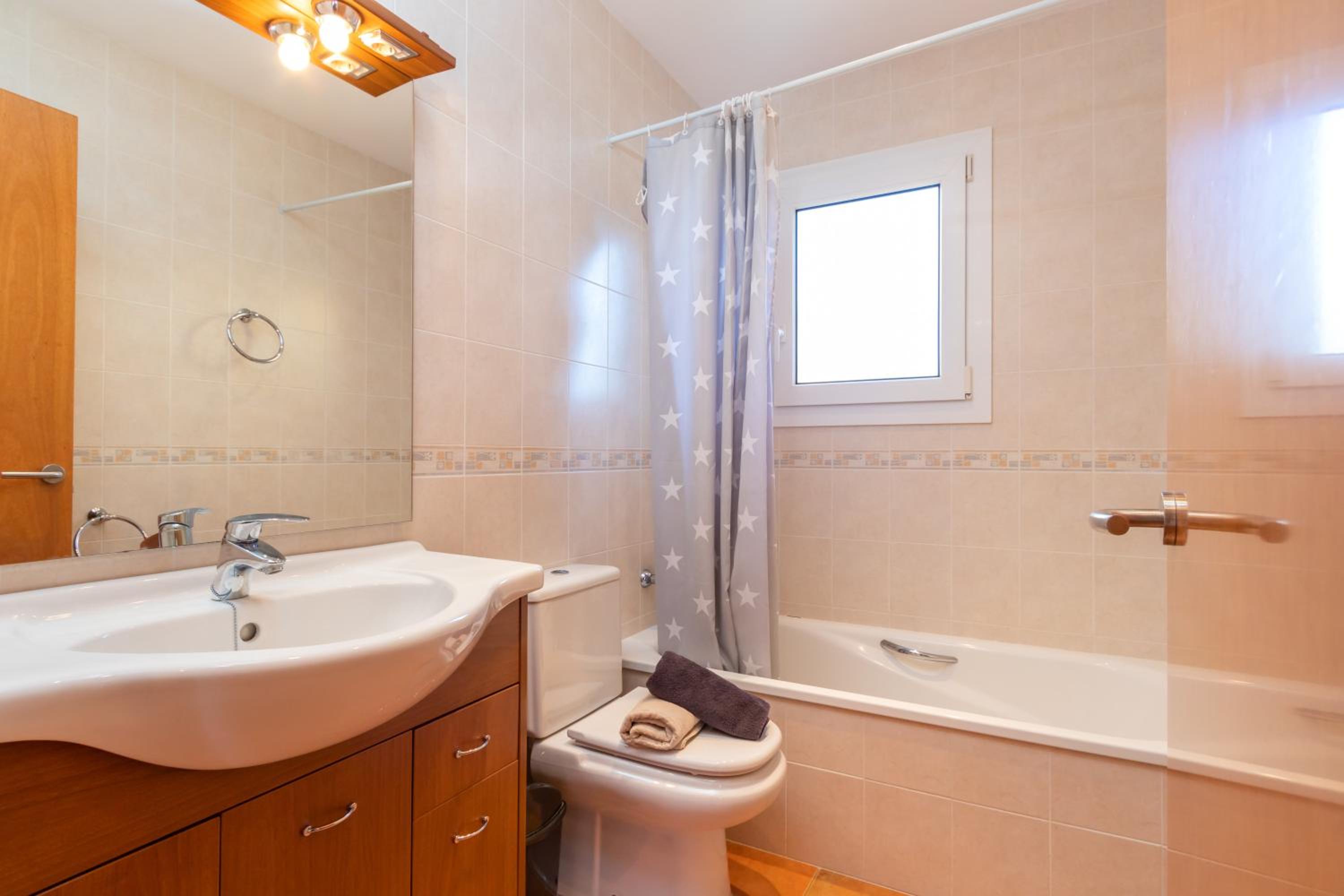 Villa photo 2